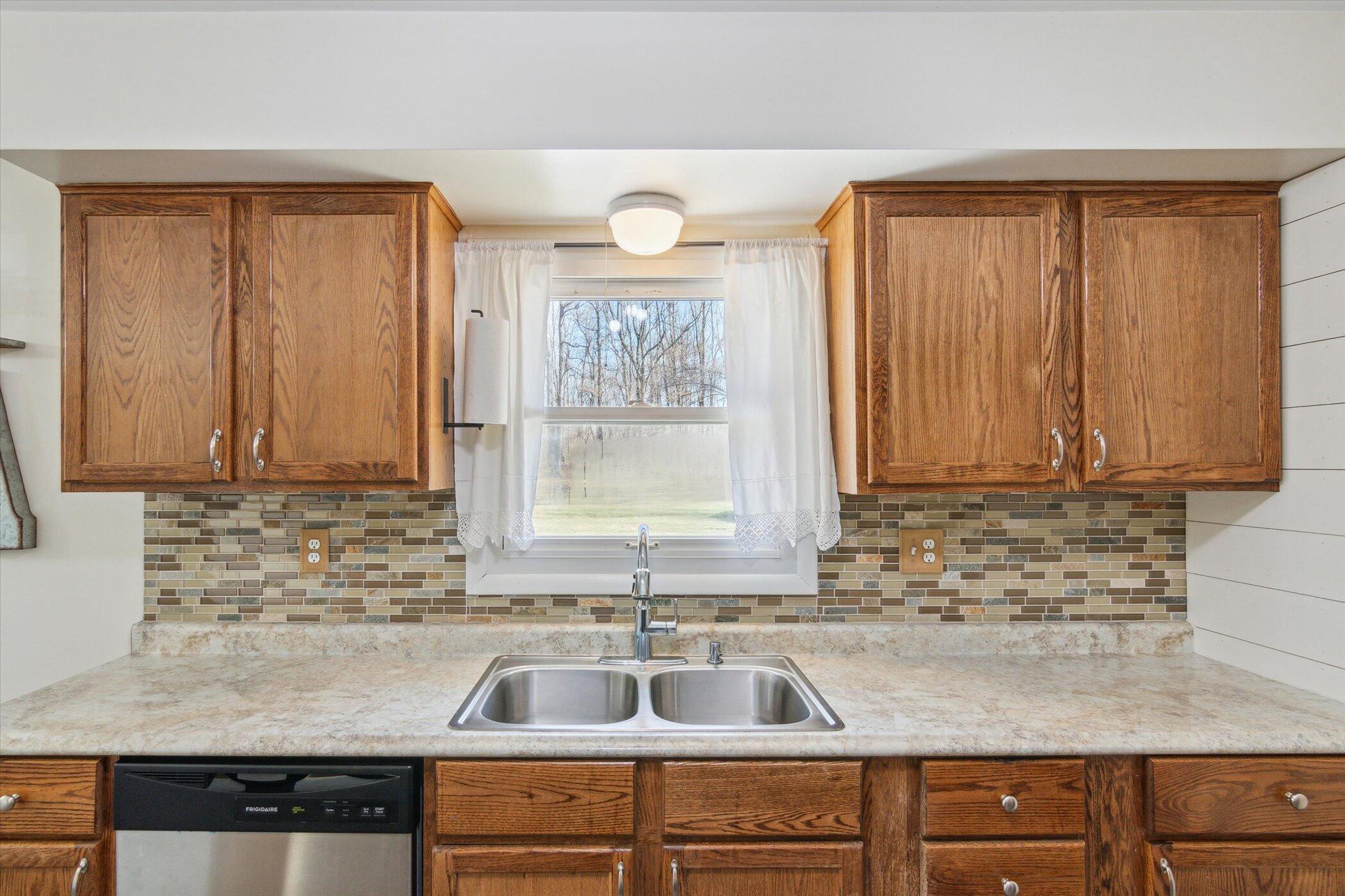 4701 Blackman Road Property Photo 22