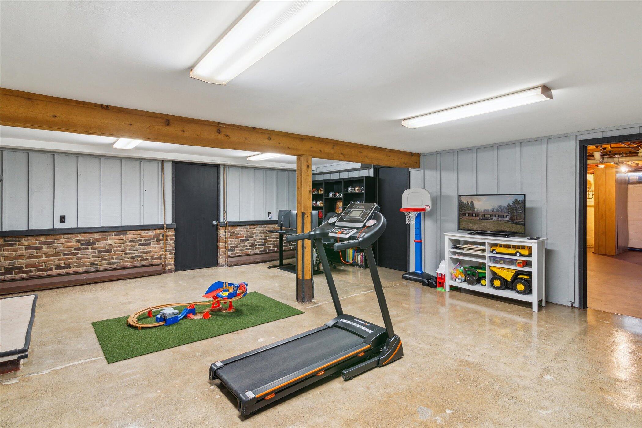 4701 Blackman Road Property Photo 43