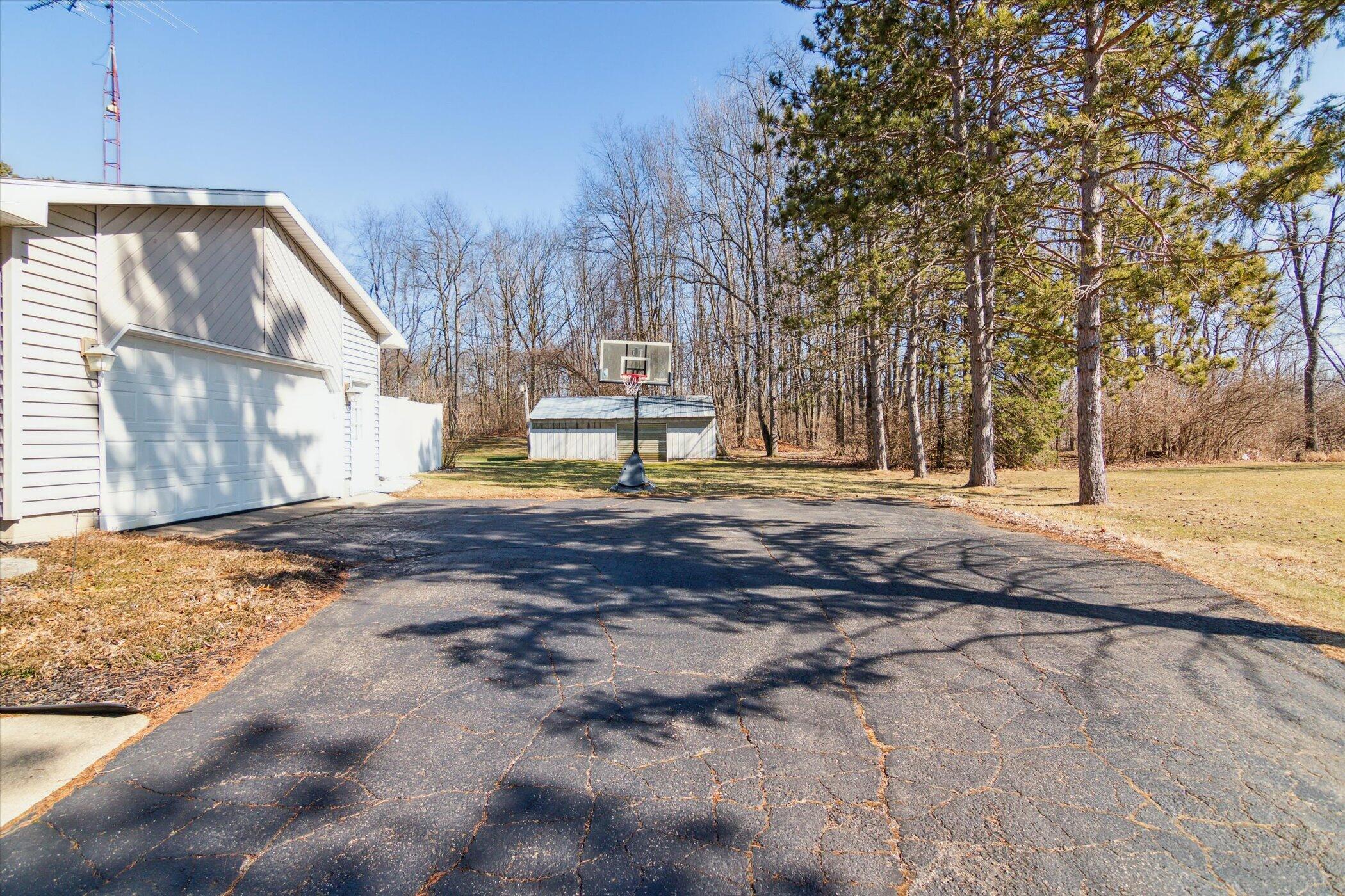4701 Blackman Road Property Photo 53