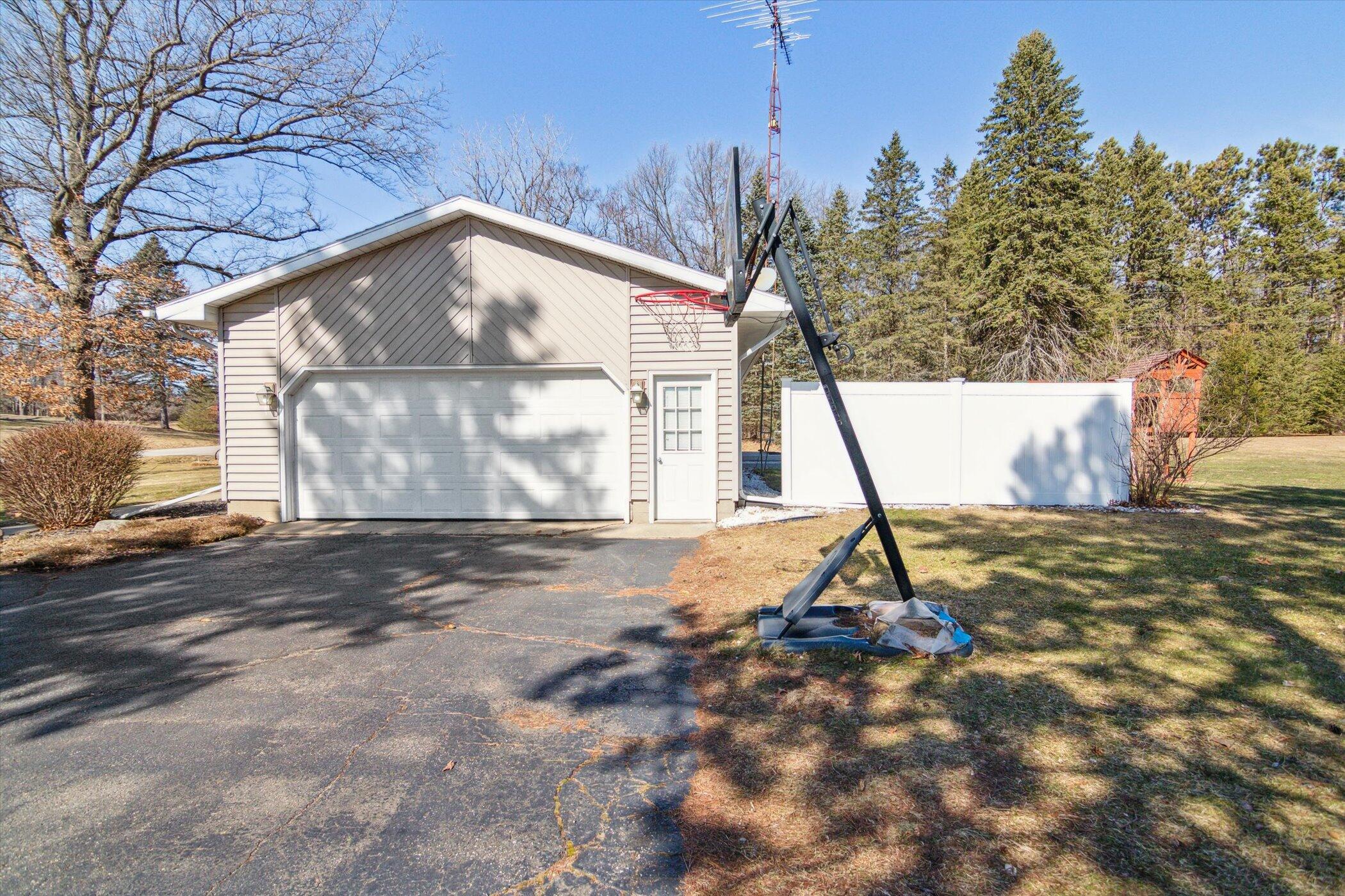 4701 Blackman Road Property Photo 54