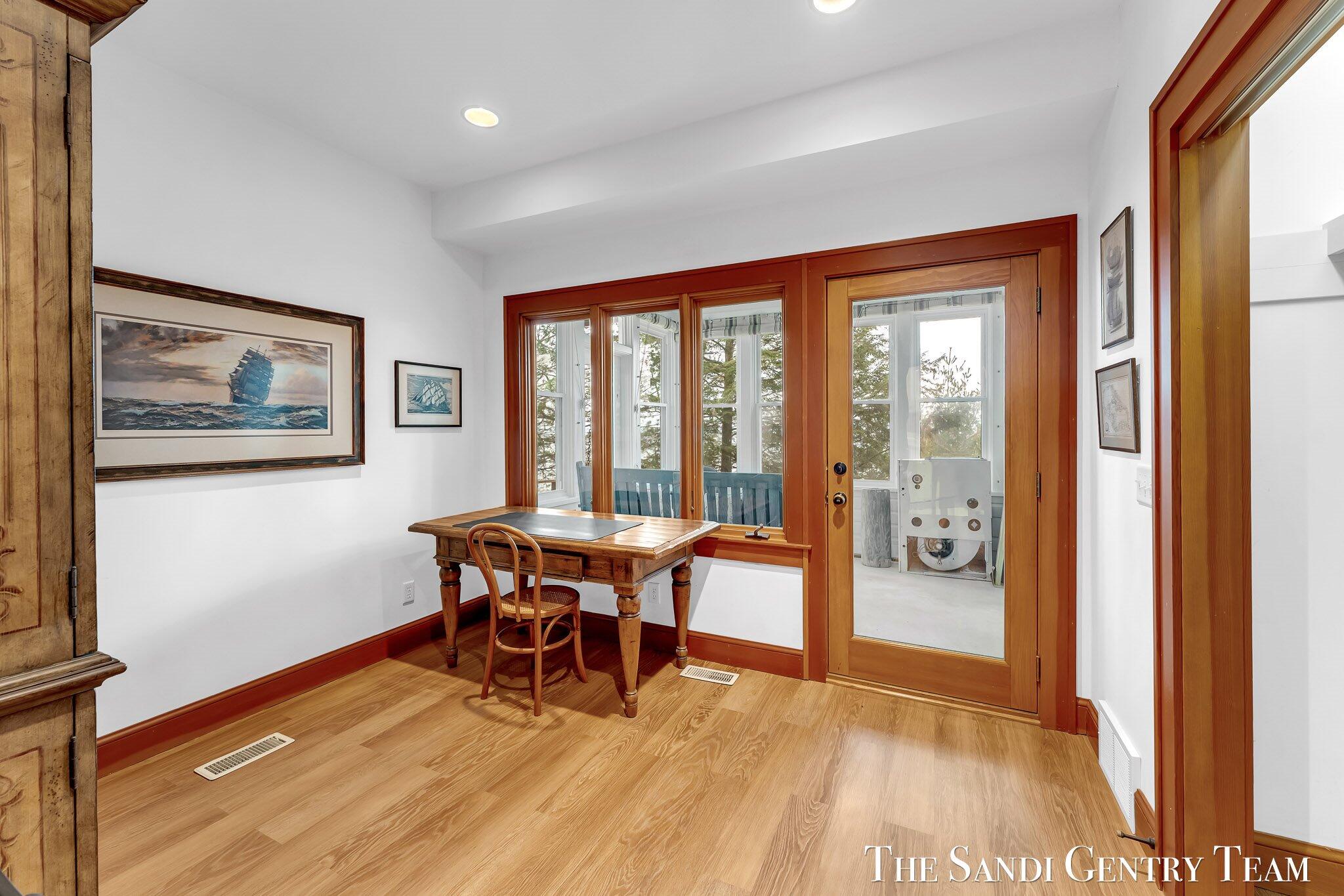 18215 Spindle Drive Property Photo 48