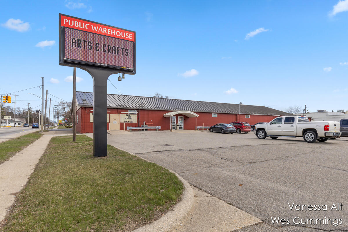 1205 W Washington Street Property Photo