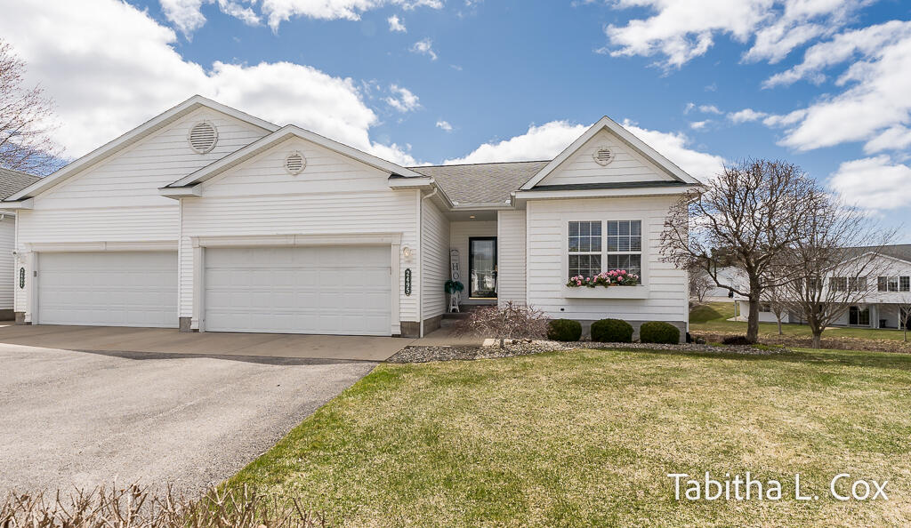 2495 Golden Maple Avenue Property Photo