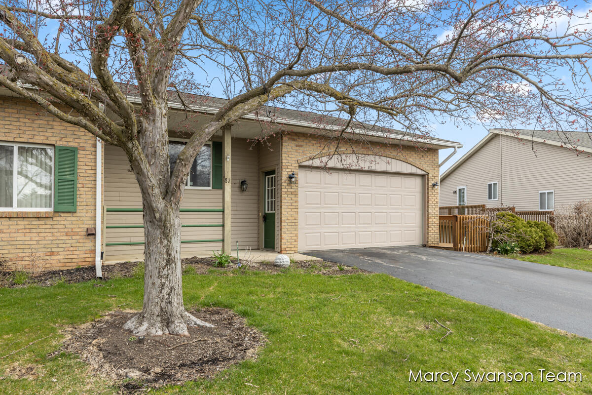87 Grand Village Court, 36 Property Photo