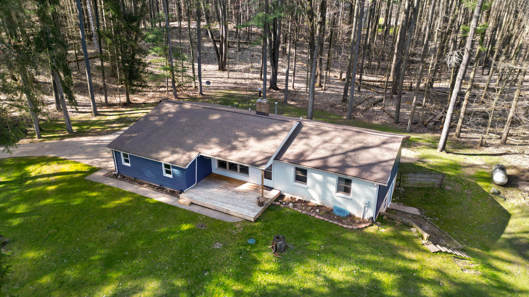 10737 Paw Paw Lake Drive Property Photo