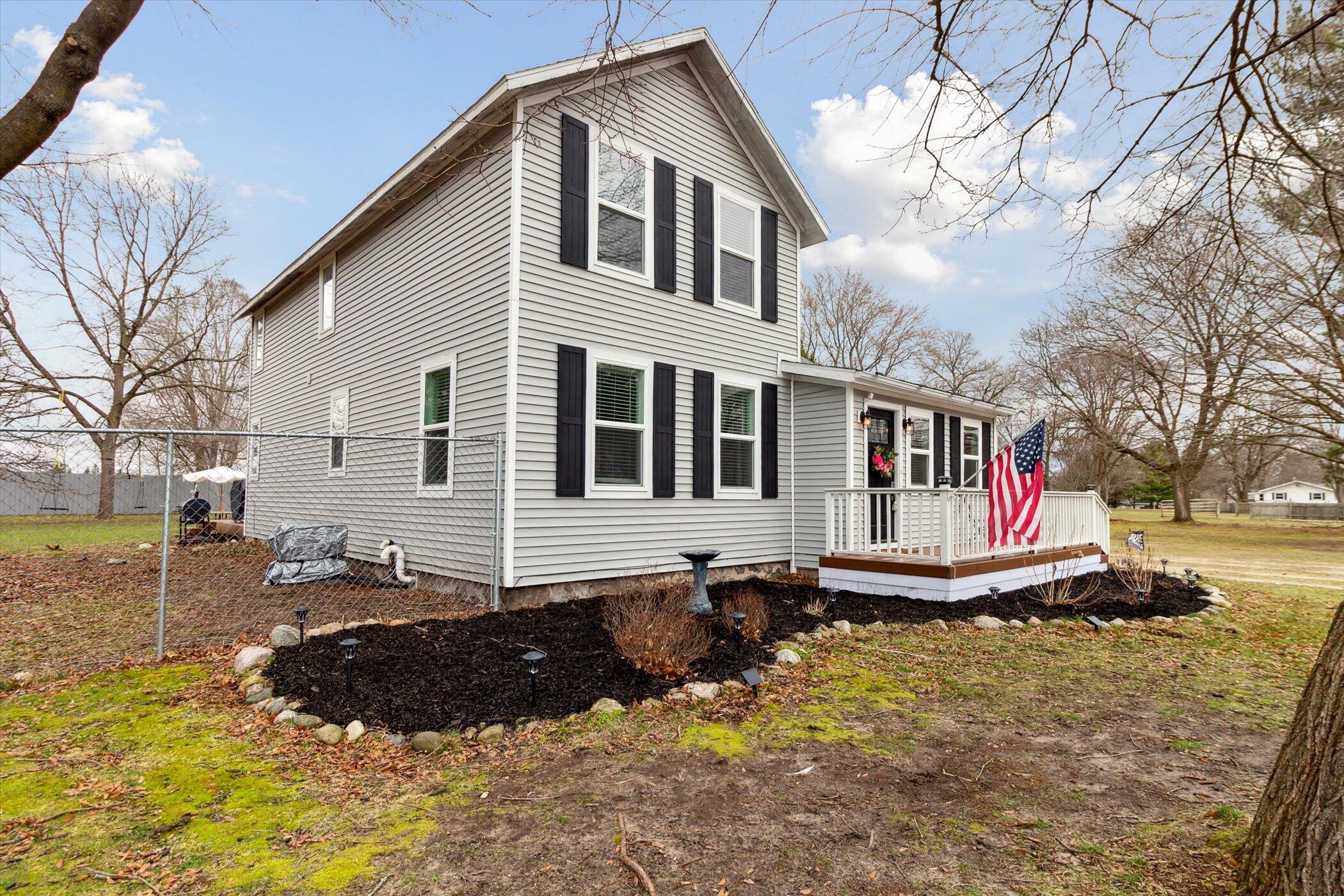 504 W W Pere Marquette Street Property Photo