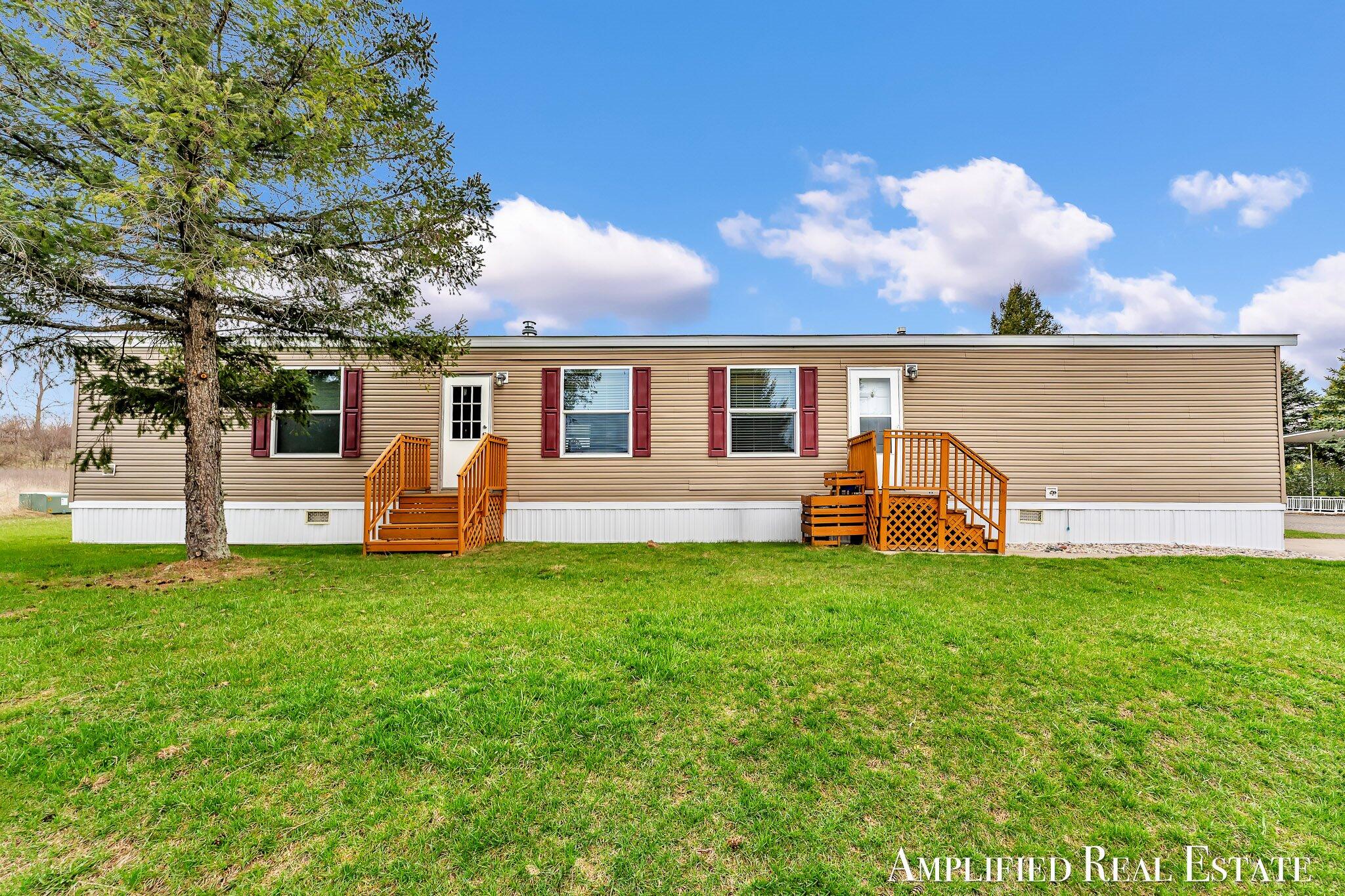 7289 Old Hickory Drive Ne Property Photo