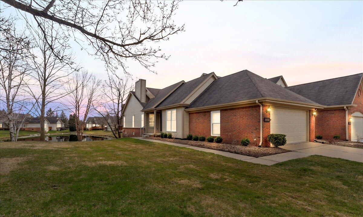 16552 Country Knoll Drive Property Photo