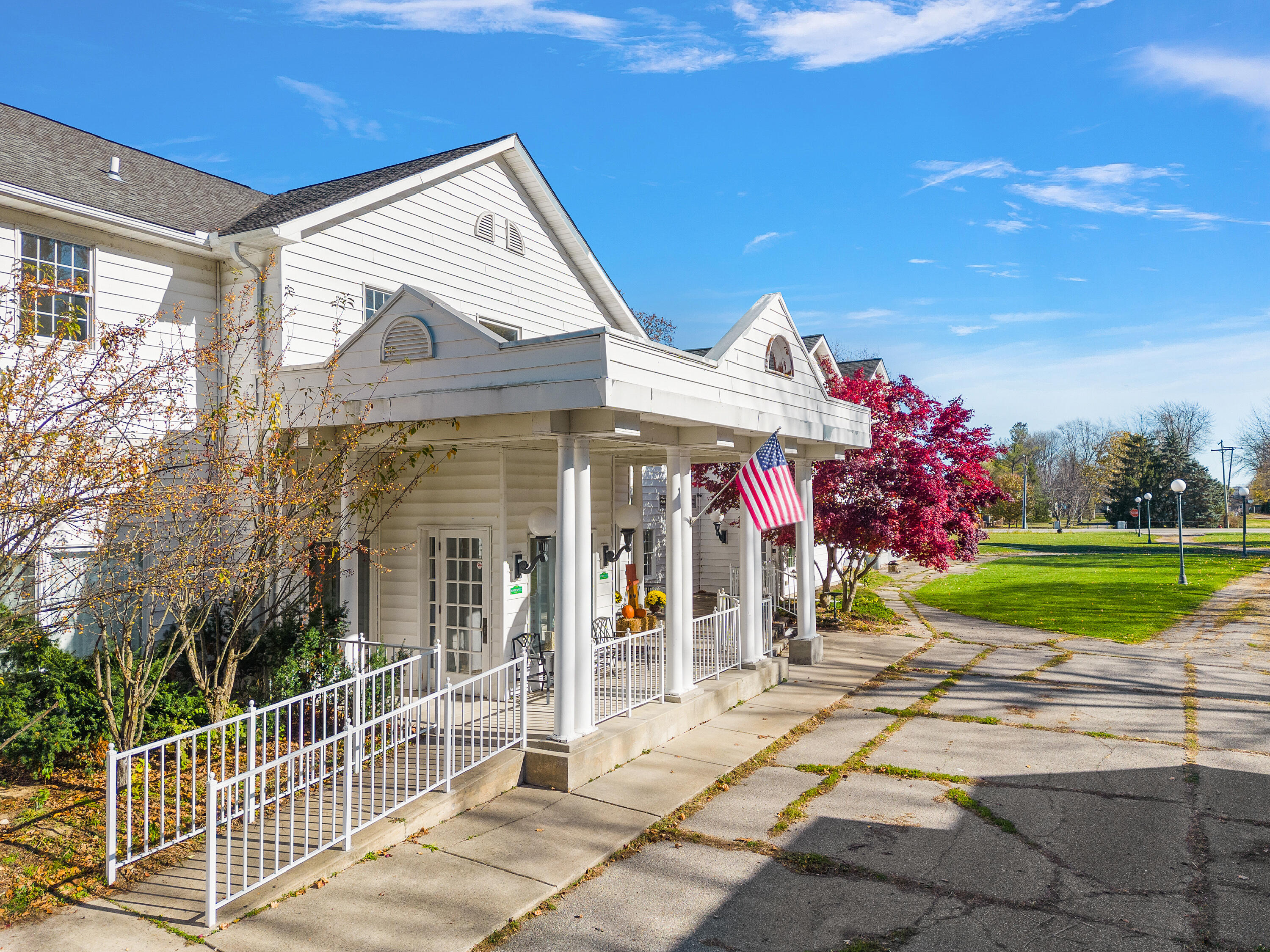Algonac Real Estate Listings Main Image