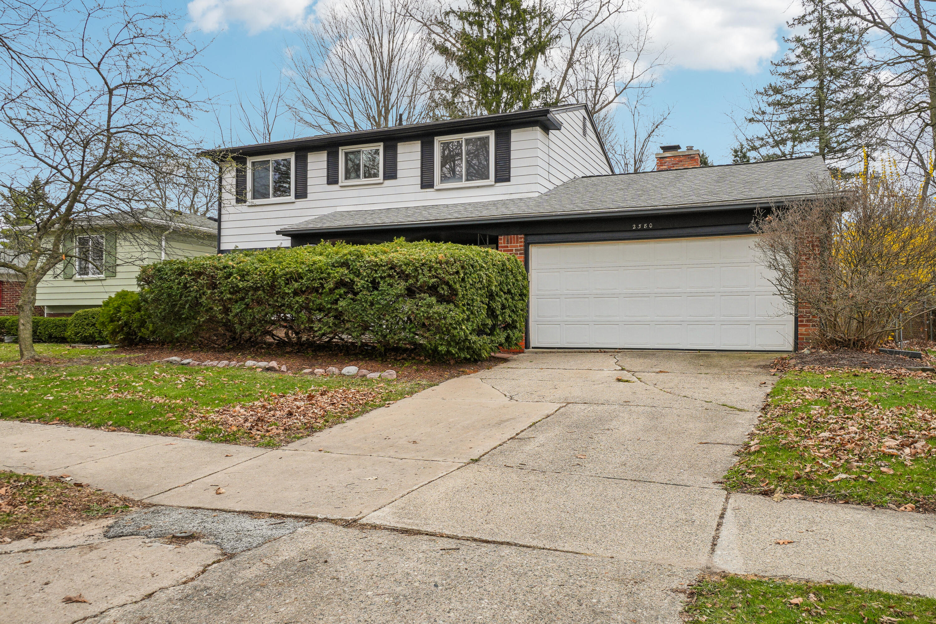 Bromley Real Estate Listings Main Image