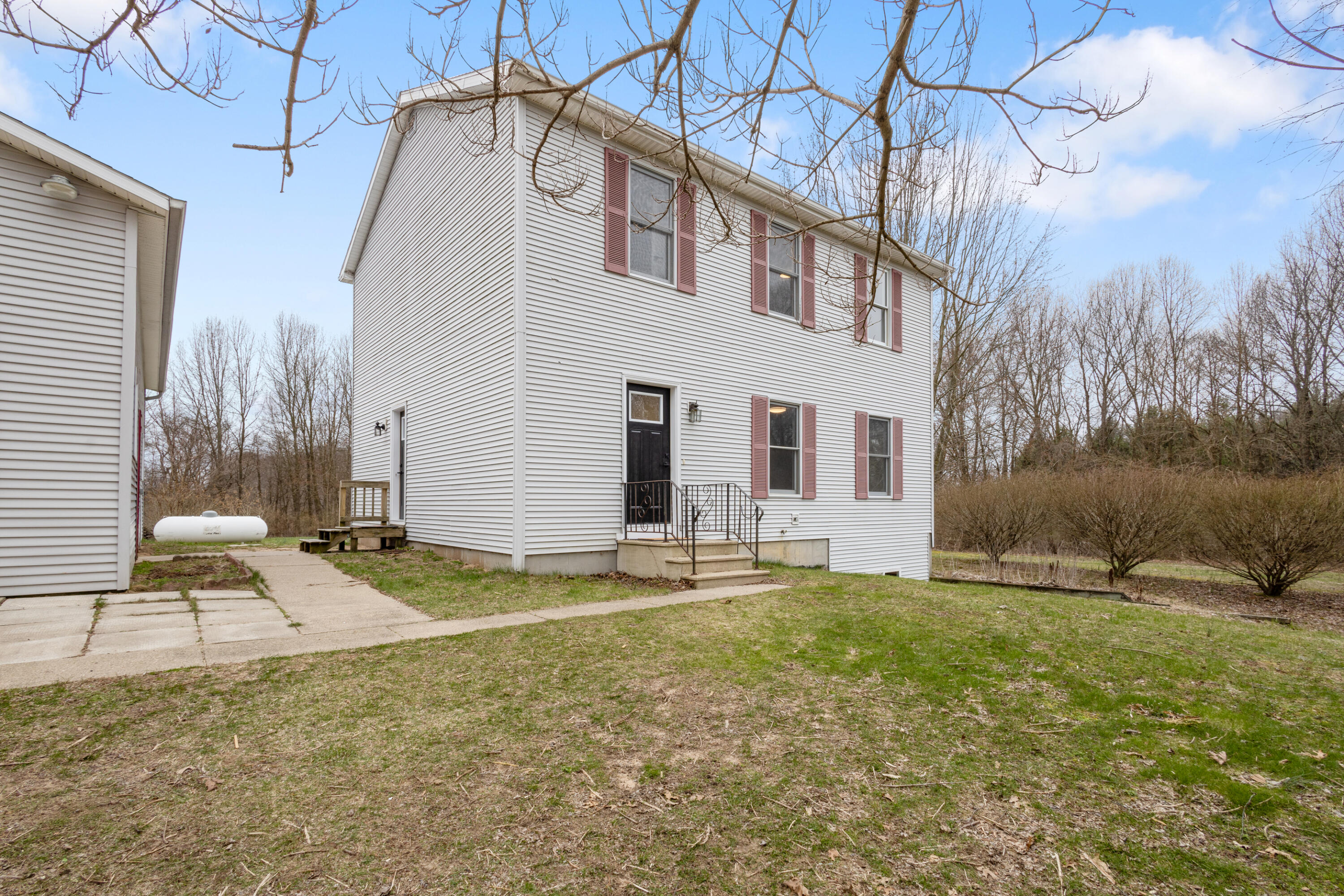 10833 W O Avenue Property Photo