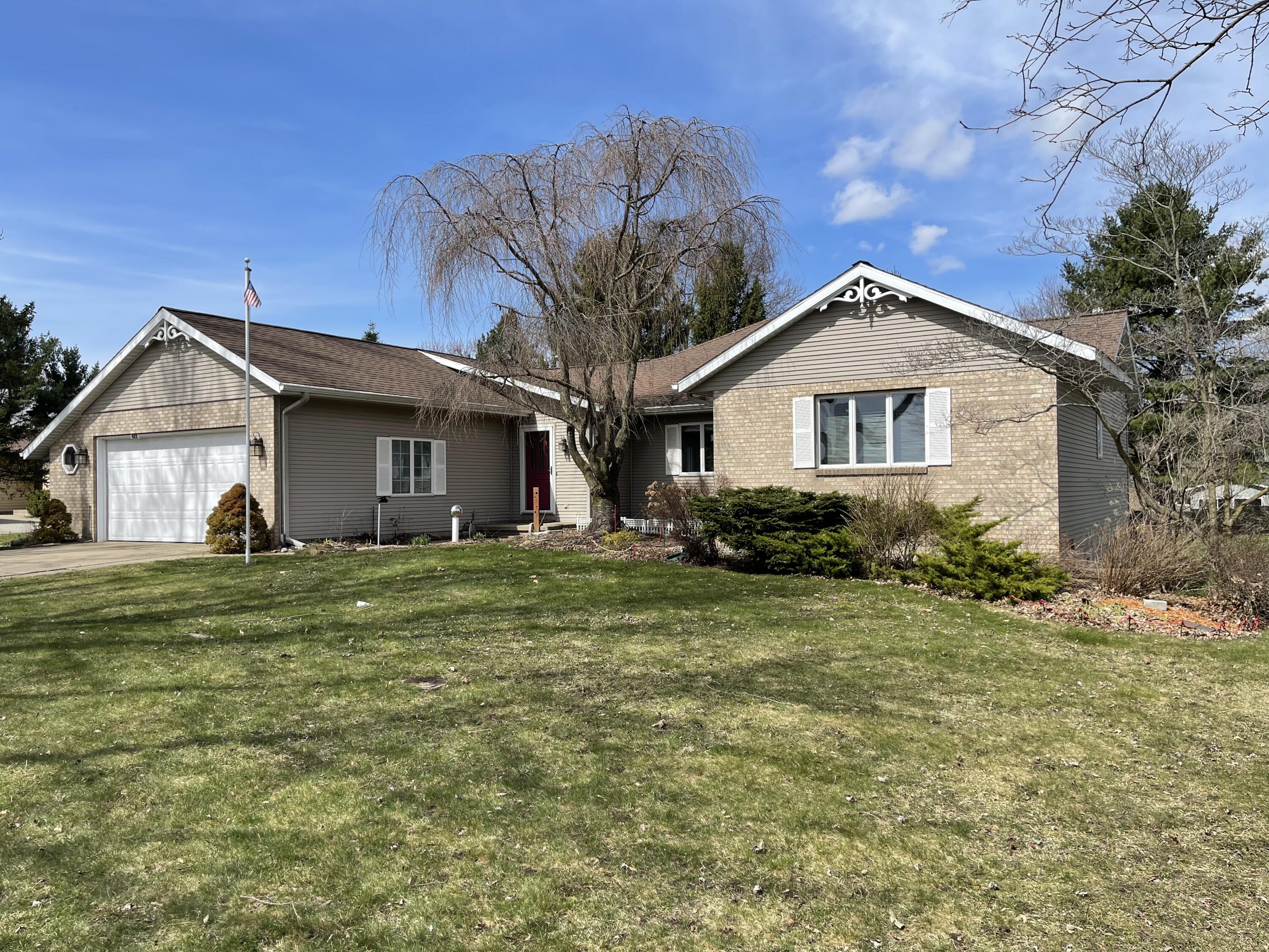625 Apache Drive Drive Property Photo