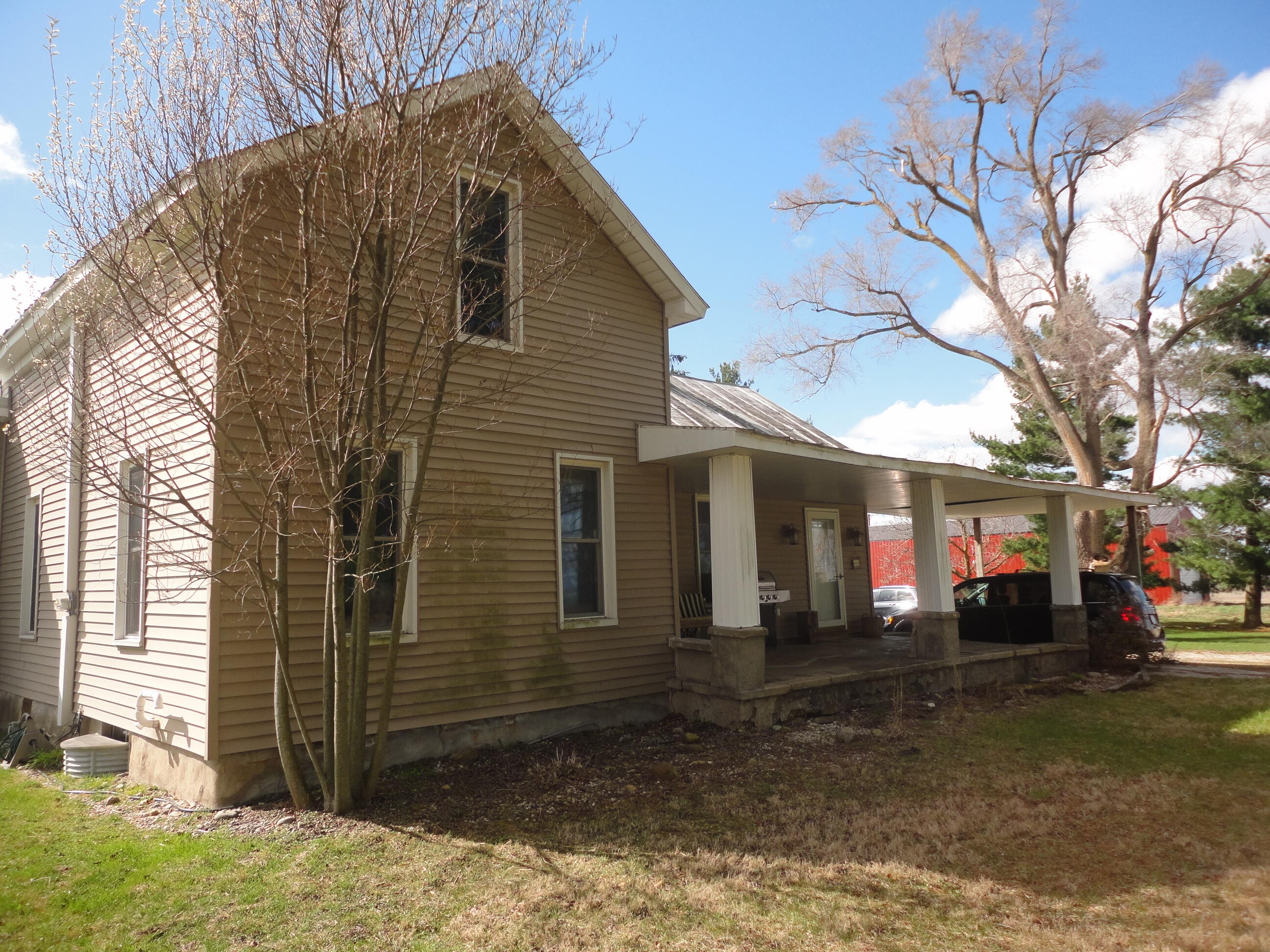 234 S Snow Prairie Road Property Photo