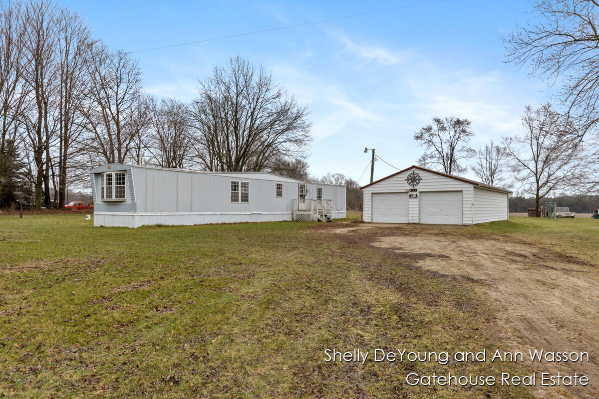 4709 S Derby Road Property Photo