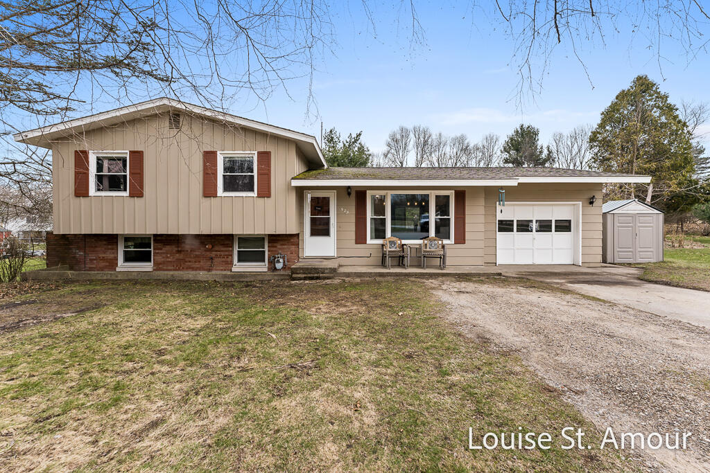 924 Fairlawn Court Property Photo