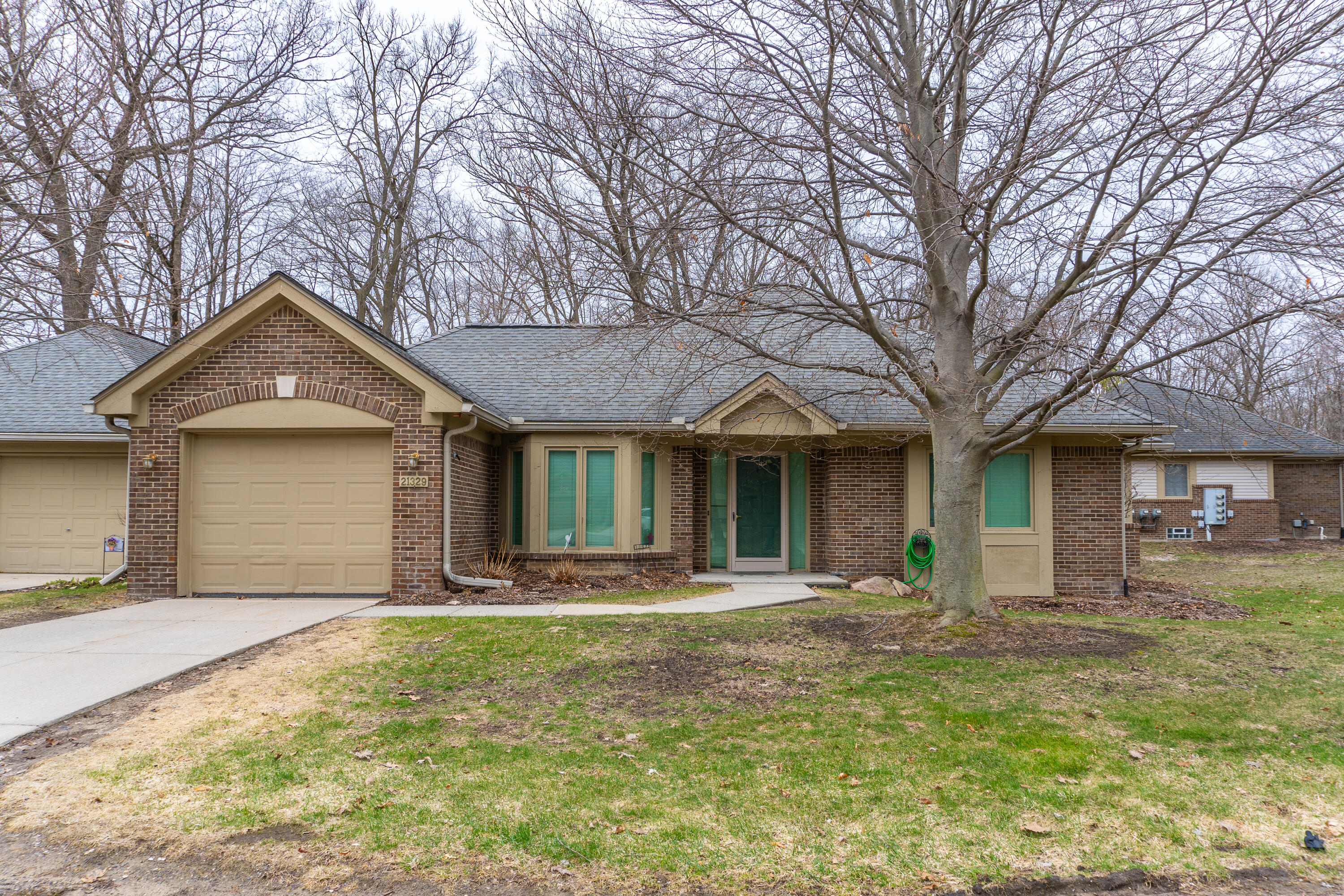 21329 Mulberry Court Property Photo 2