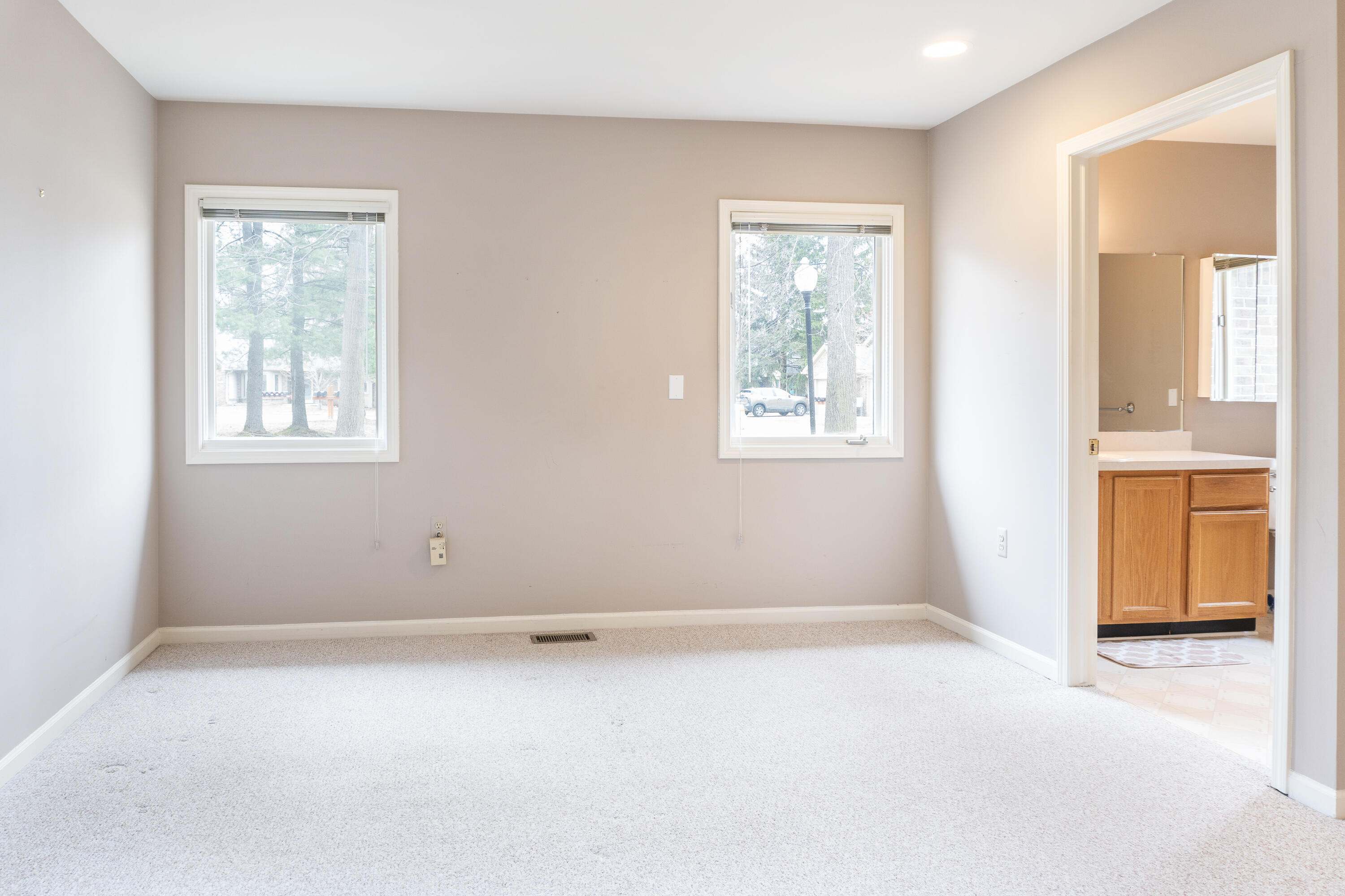 21329 Mulberry Court Property Photo 29