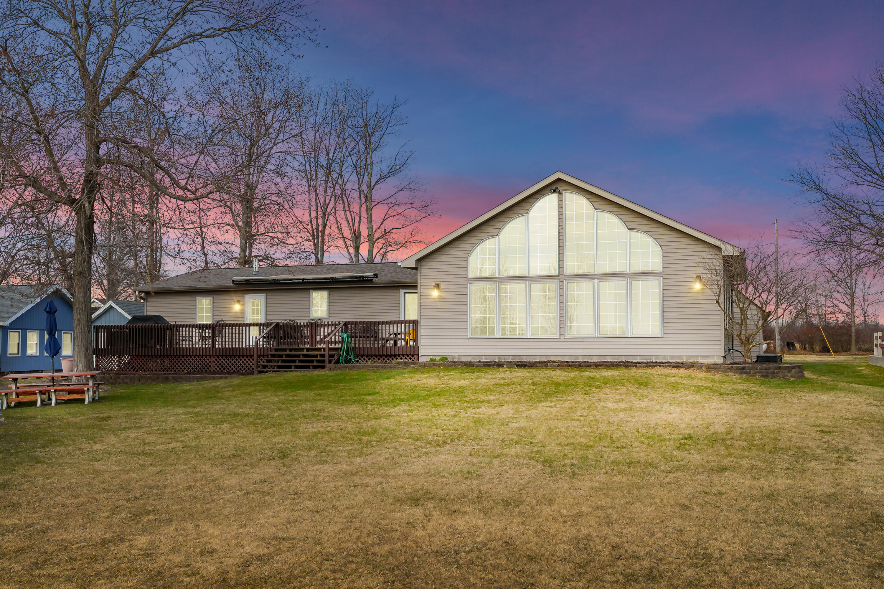 47764 Woodland Drive Property Photo