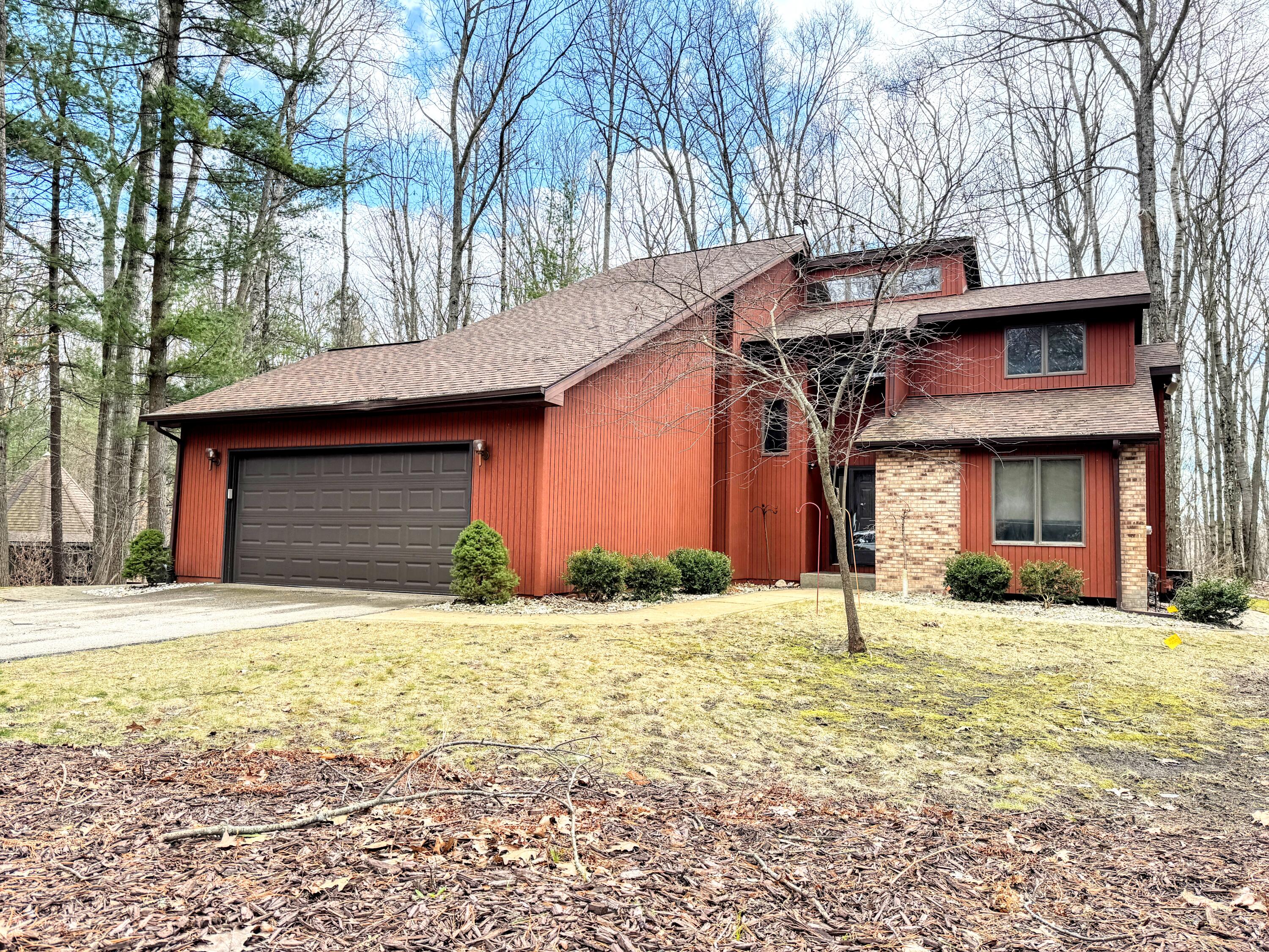19413 Golfview Drive Property Photo