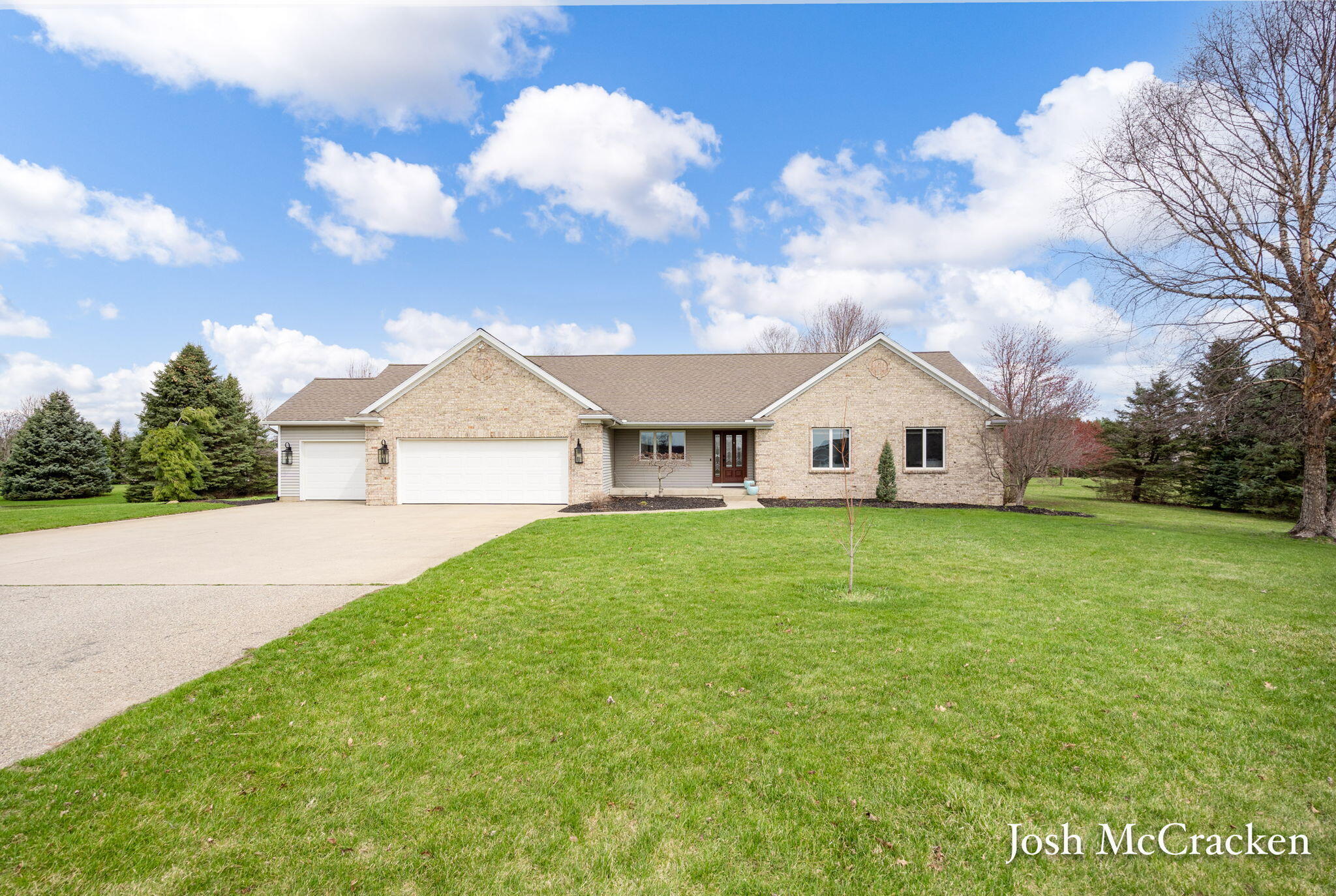 9458 Tiger Lily Drive Se Property Photo