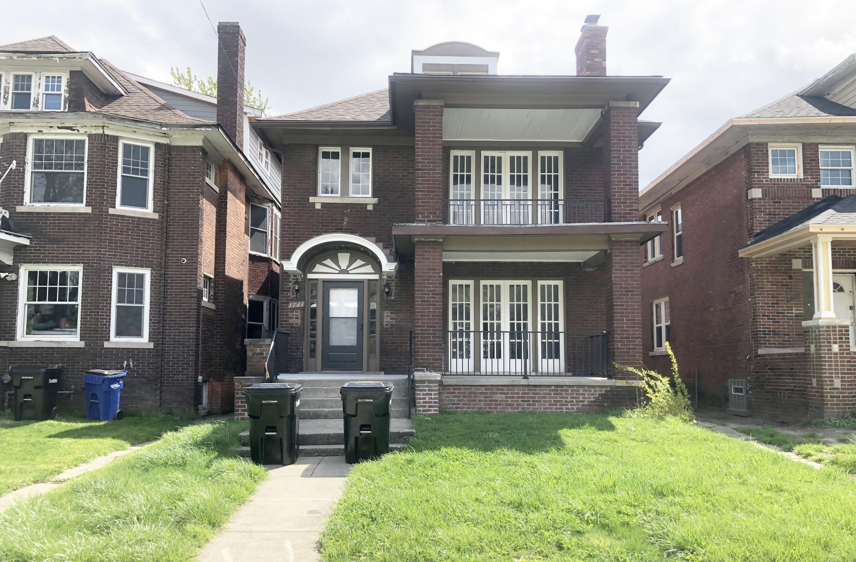 1721 Atkinson Street, Lower Property Photo 1