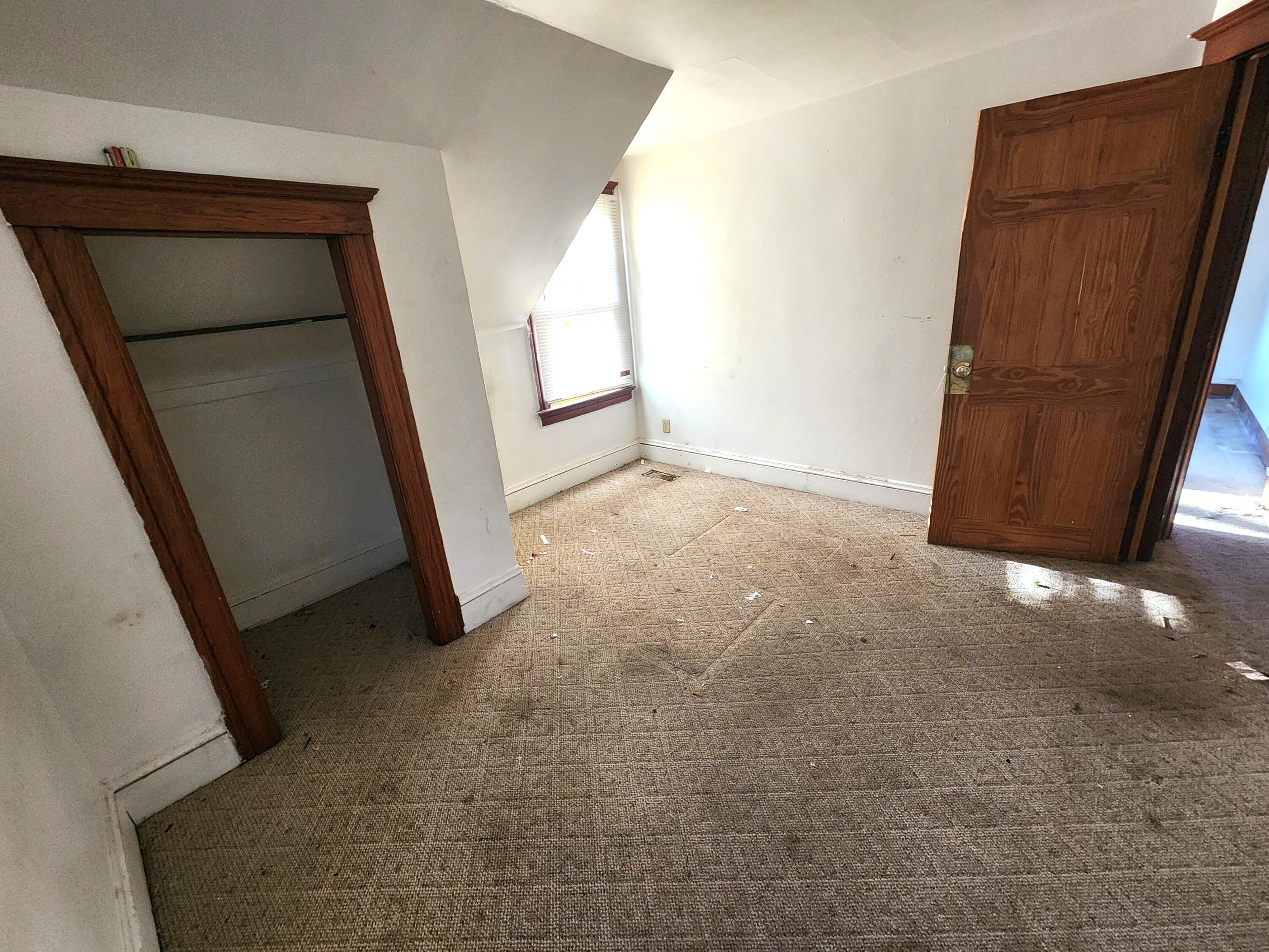 509 S Gorham Street Property Photo 10