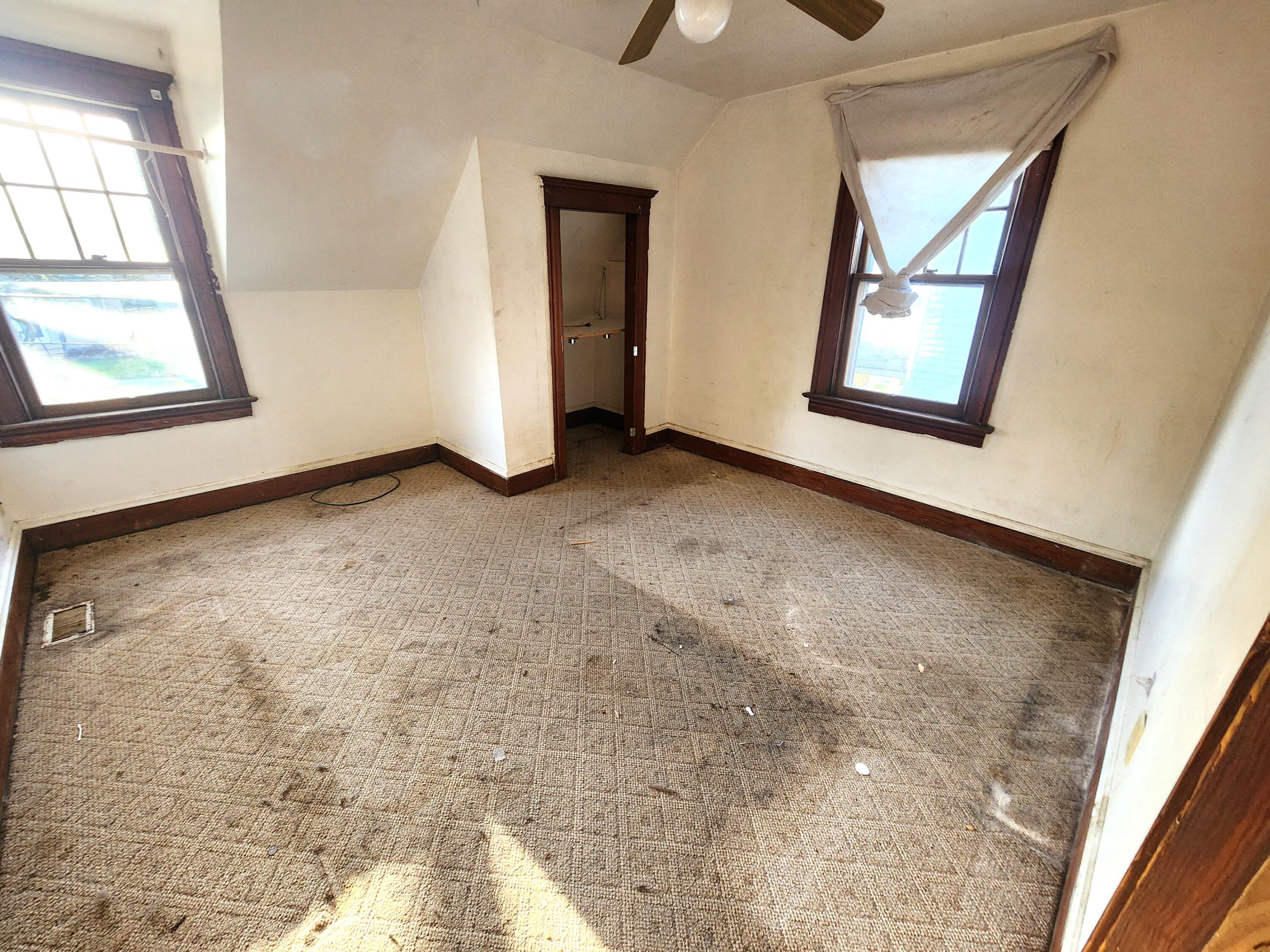 509 S Gorham Street Property Photo 11