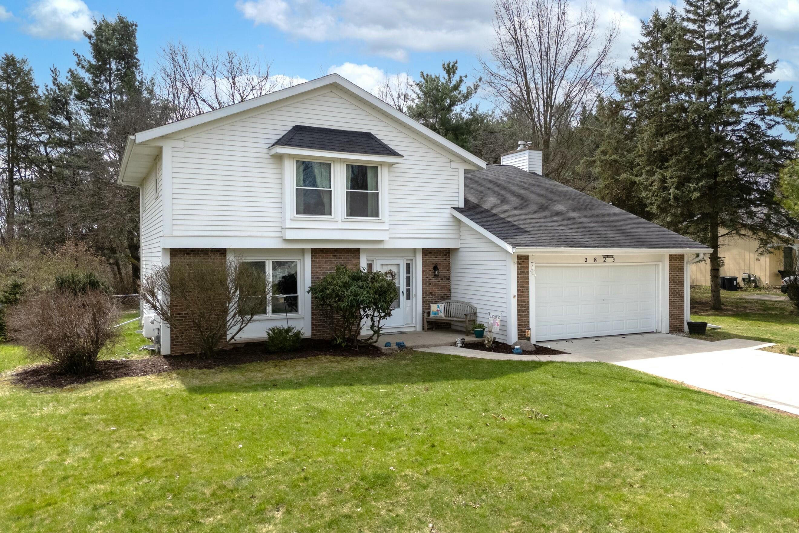 2823 Tattersall Road Property Photo