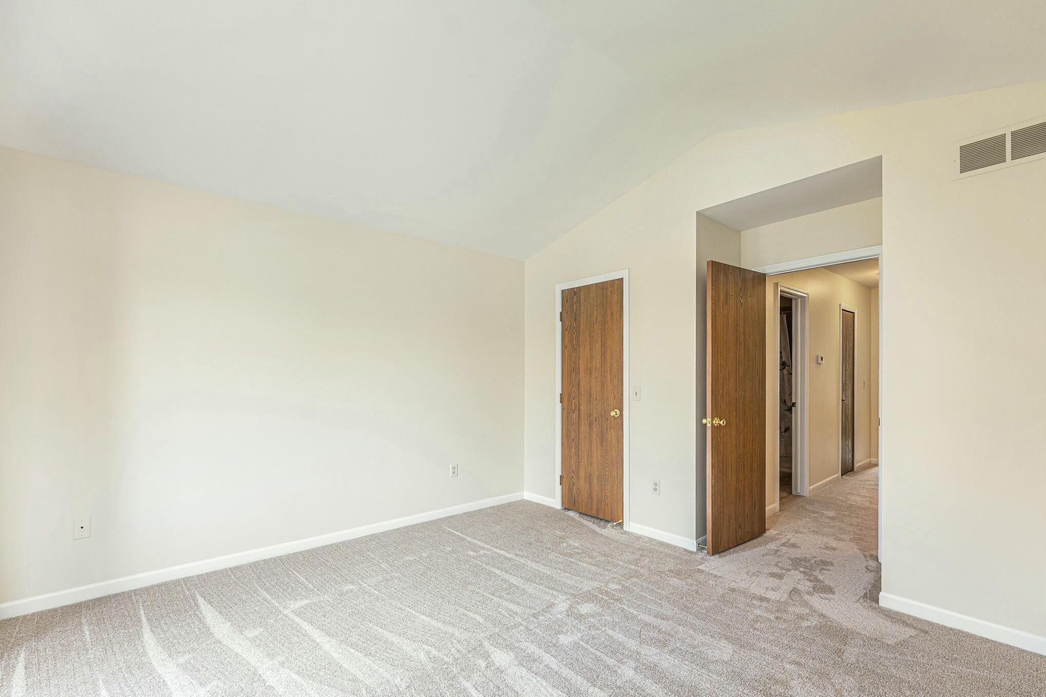 57188 Silver Maple Property Photo 11