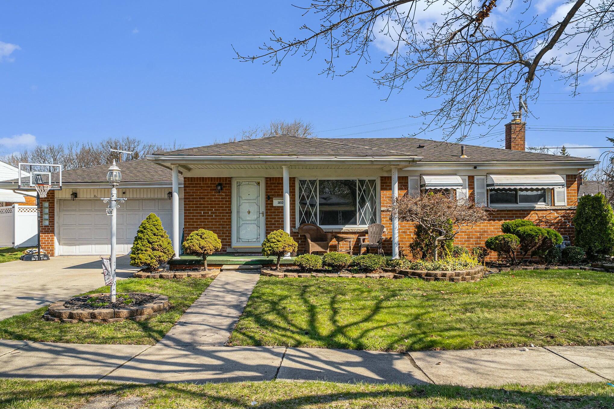 Melvindale Real Estate Listings Main Image