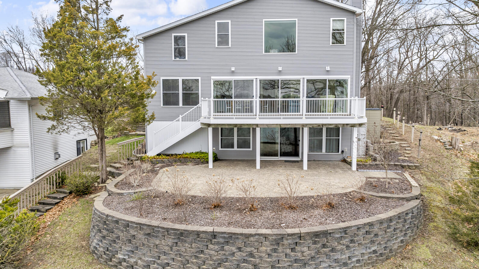 11437 Highland Hills Drive Property Photo