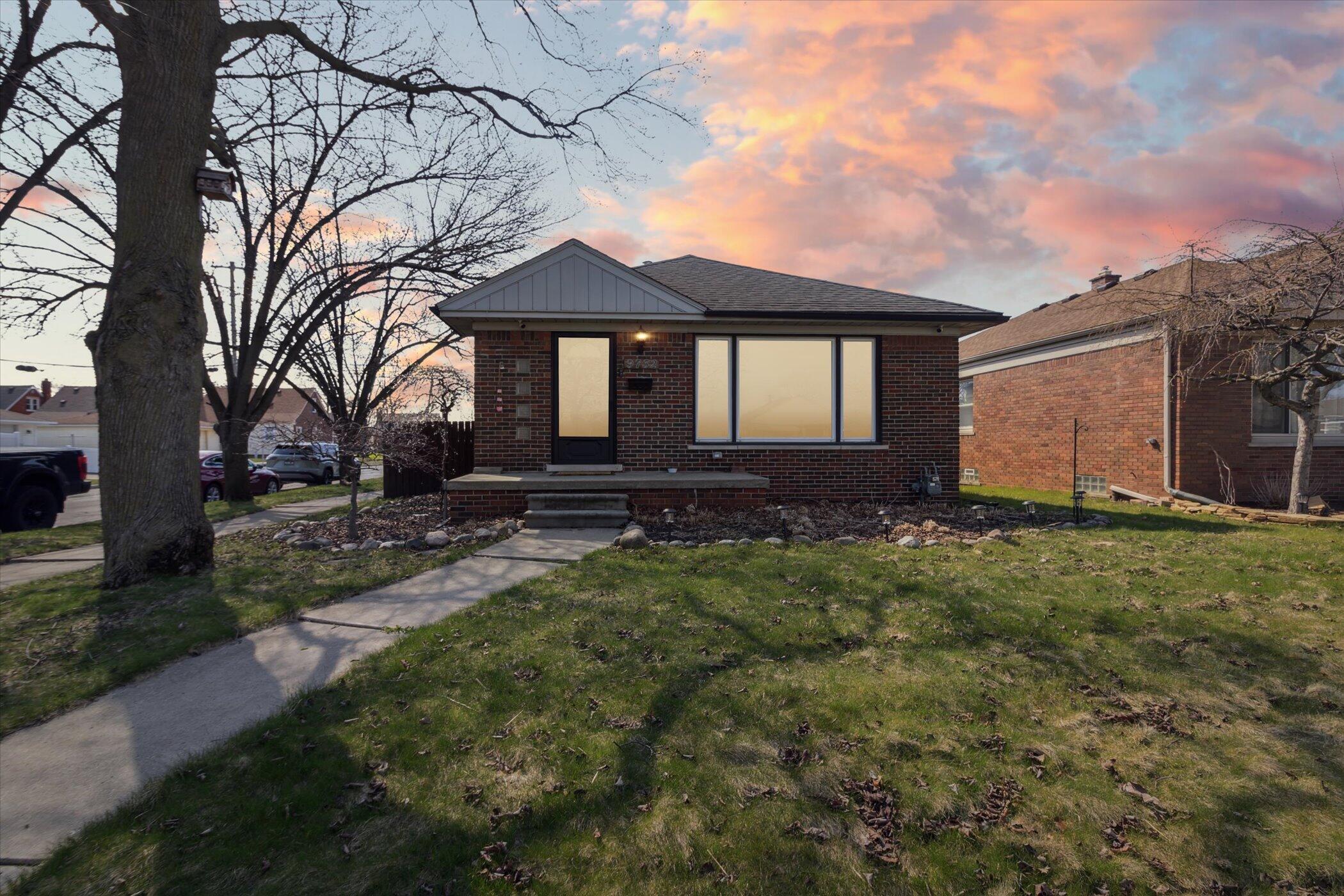 9732 Rosedale Boulevard Property Photo