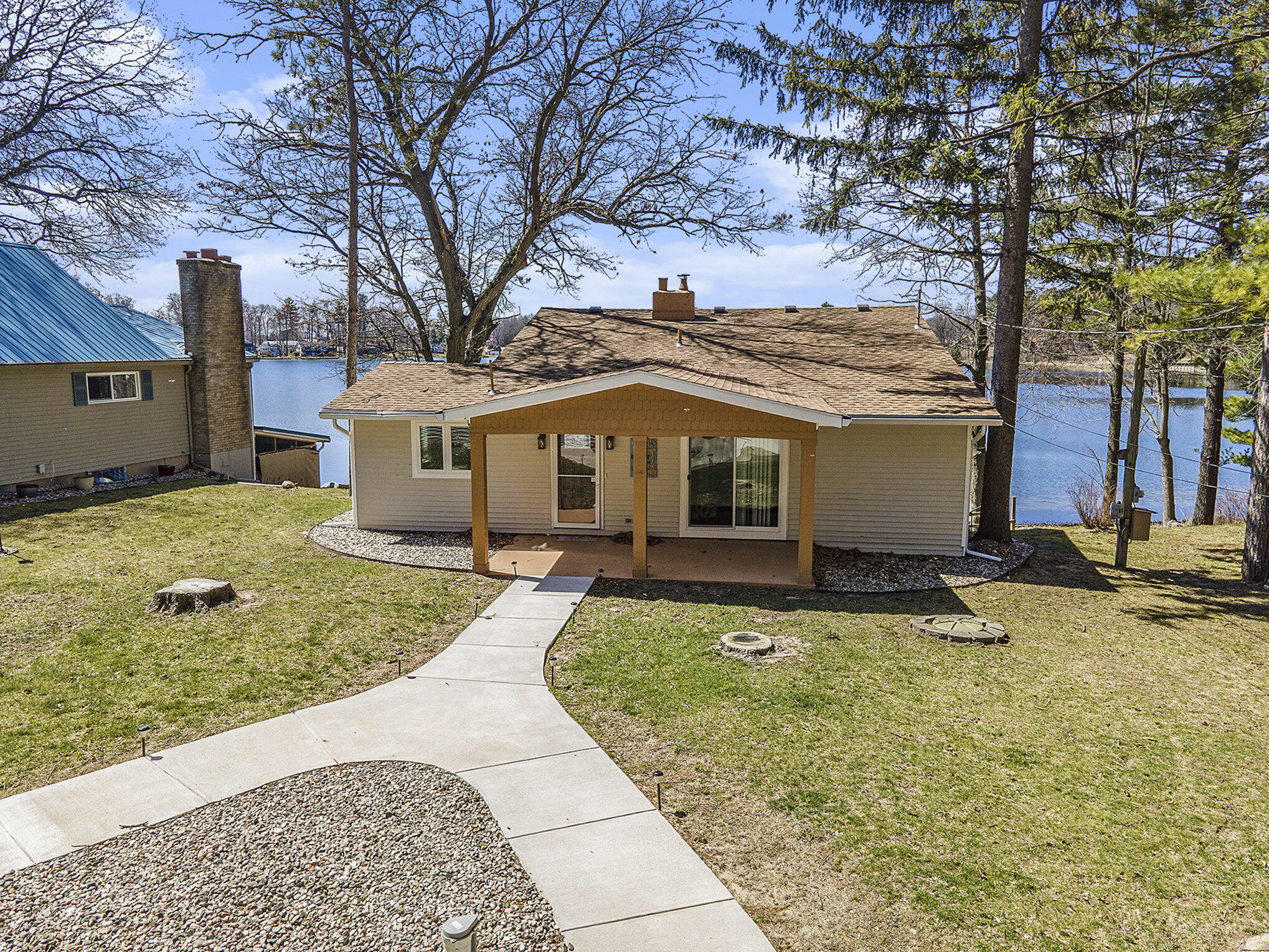671 Rojean Property Photo