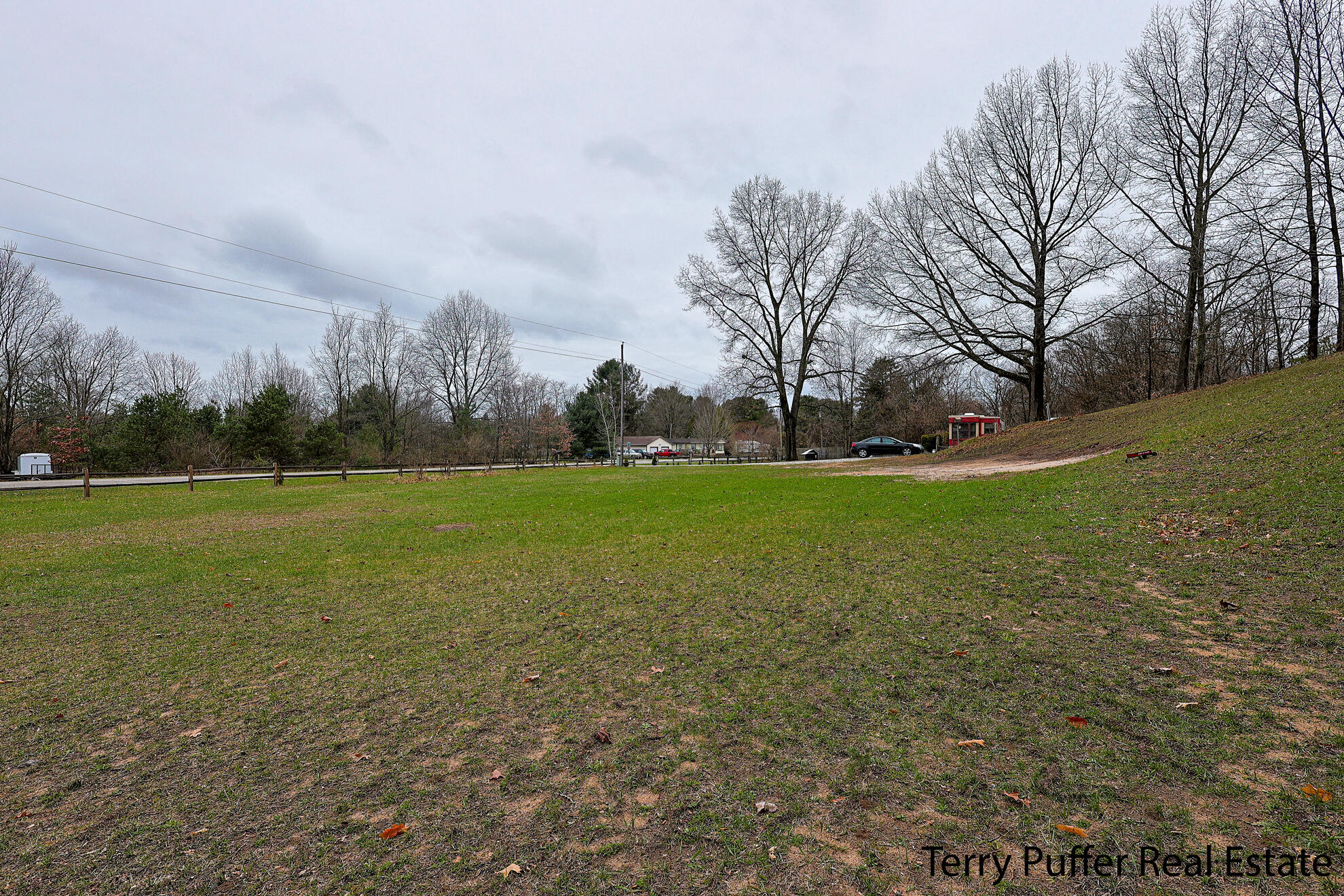 2464 Scenic View Drive Property Photo