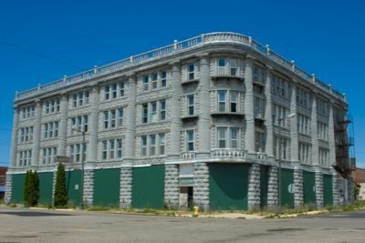 93 W Wall Street Property Photo