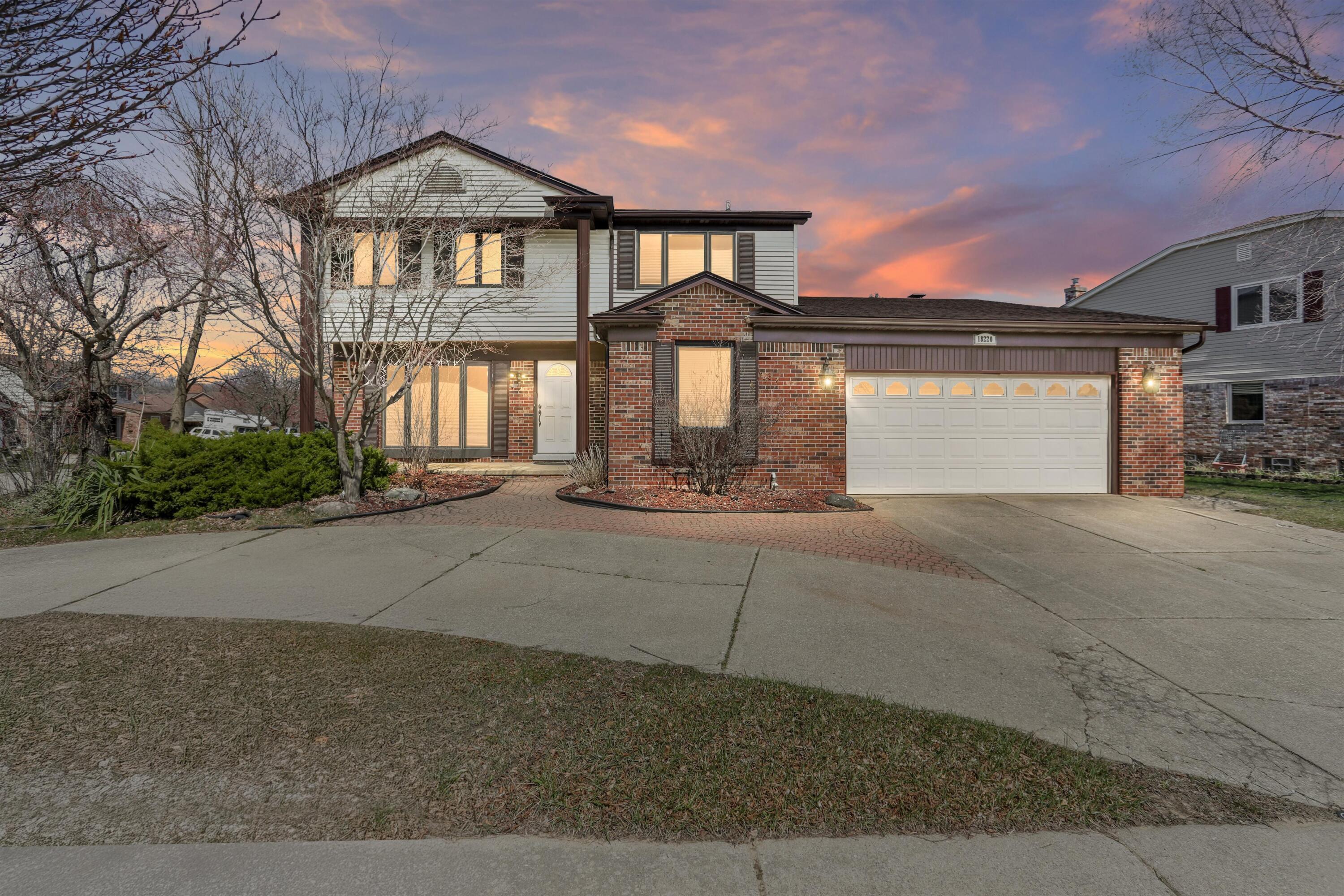 18220 Brentwood Drive Property Photo