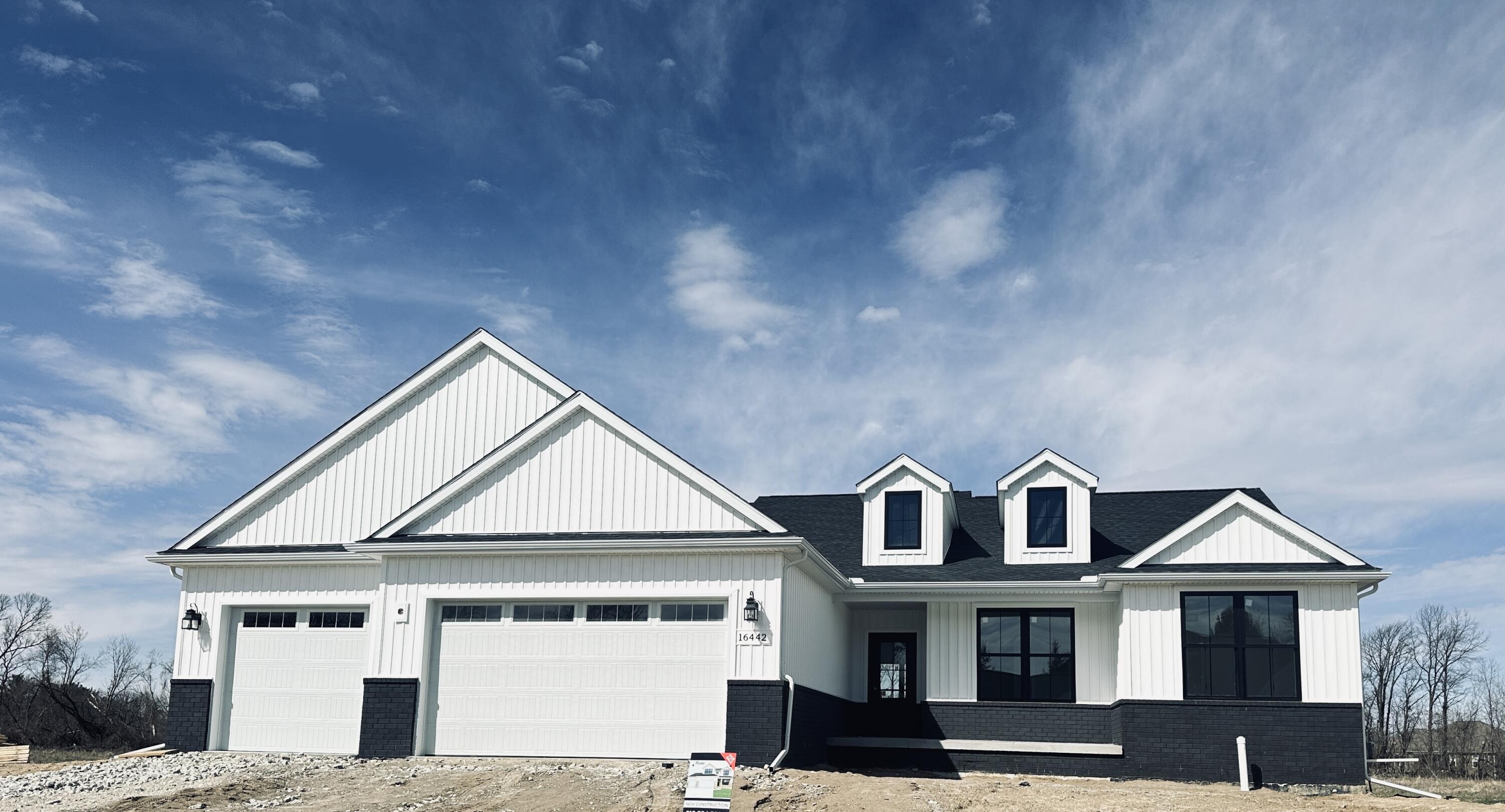 16442 Sleepy Hollow Drive Property Photo