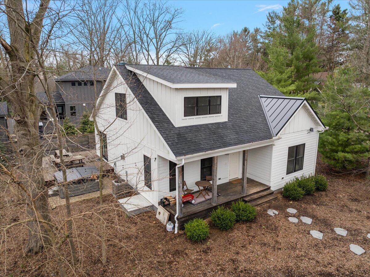 16325 Stones Throw Lane Property Photo