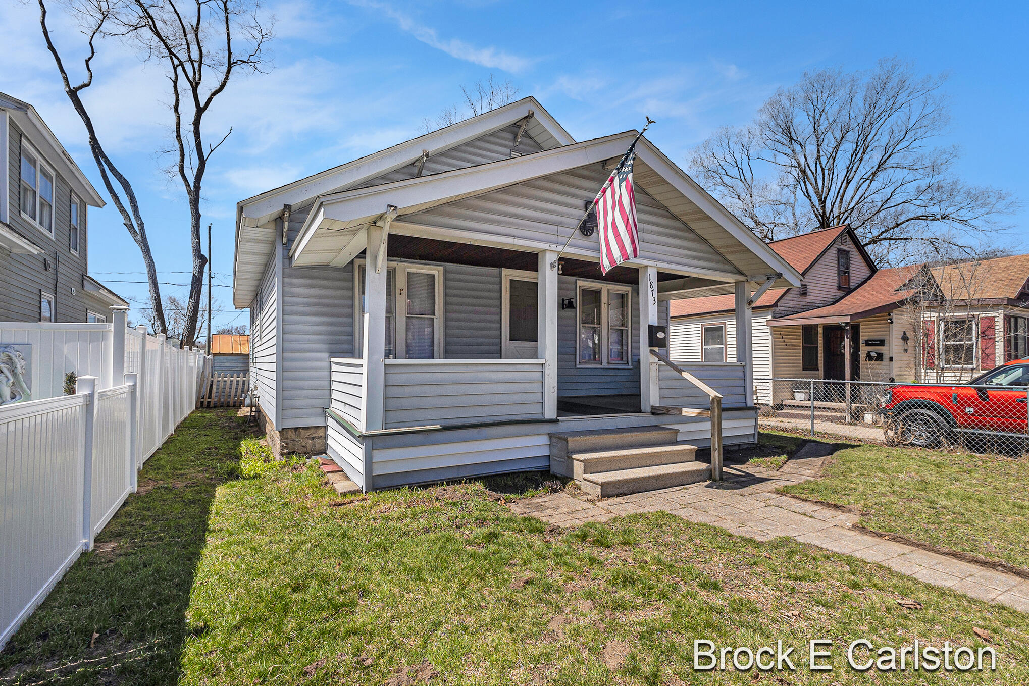 1873 Mcilwraith Street Property Photo