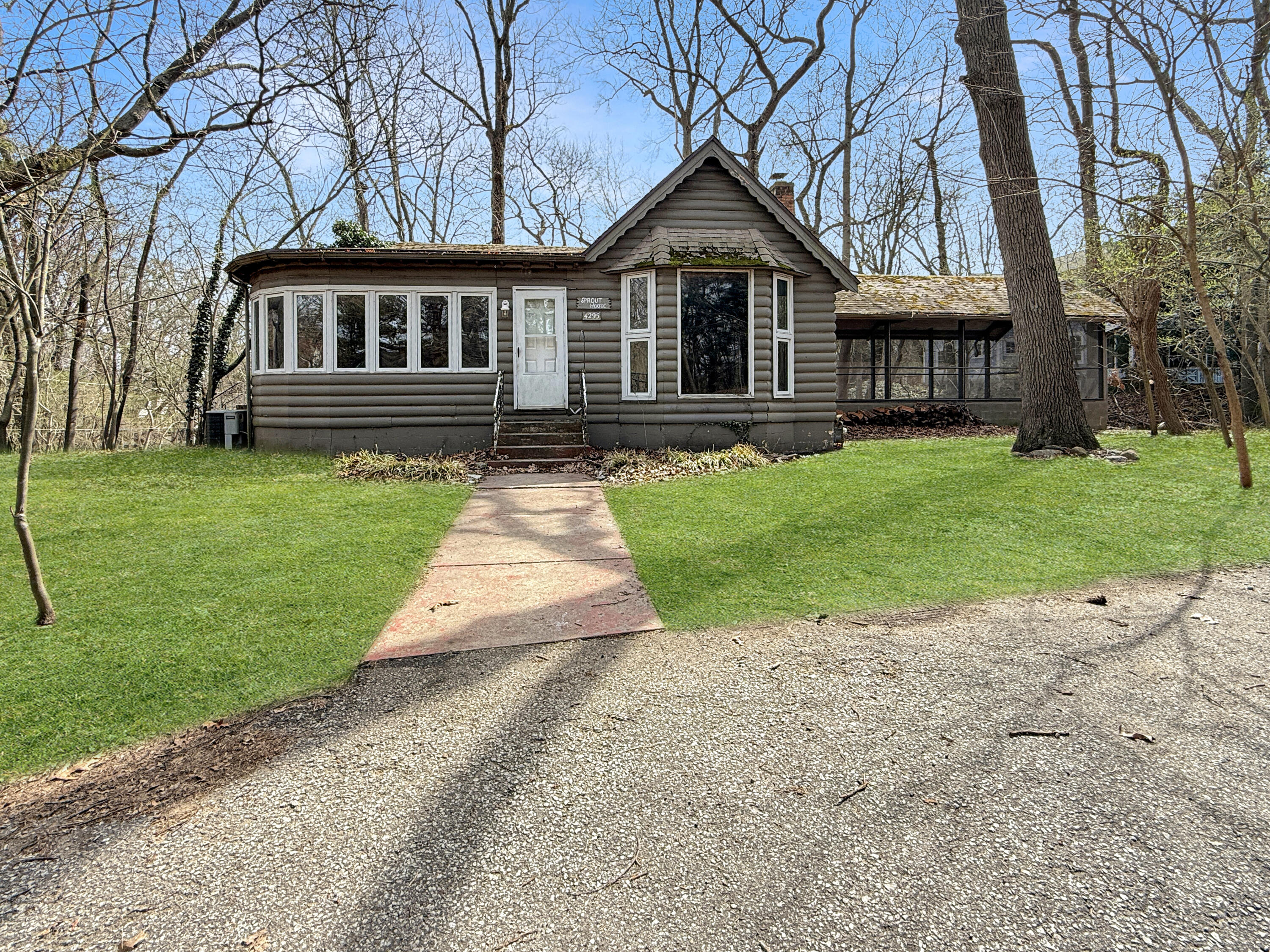 4295 Hillside Trail Property Photo