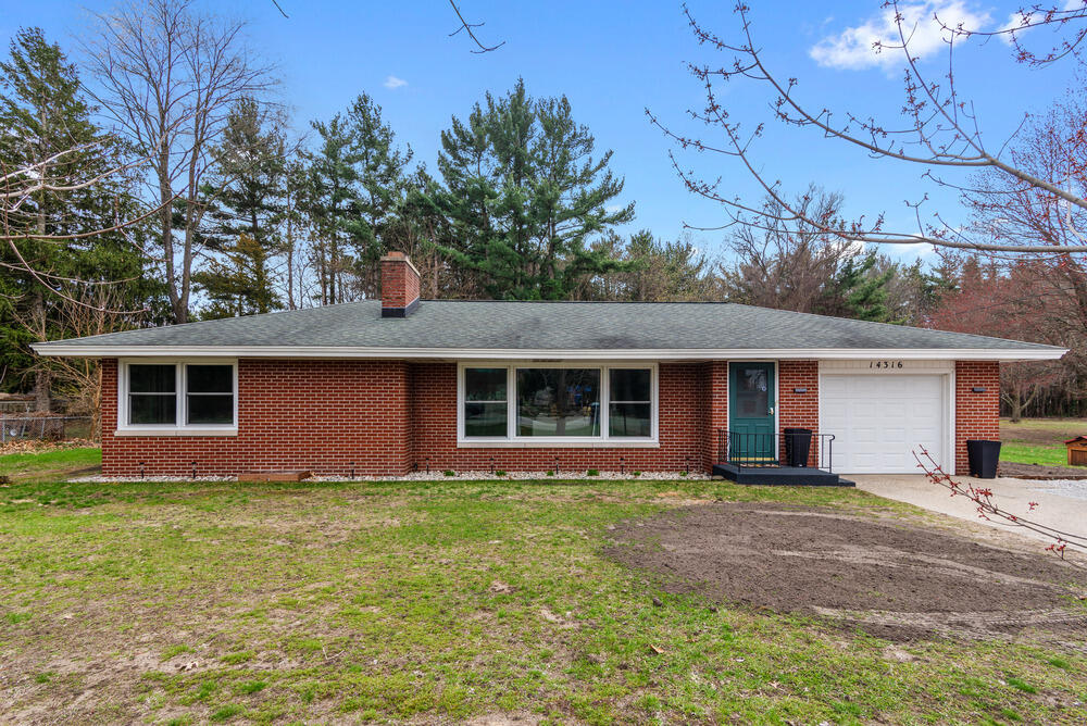 14316 James Street Property Photo