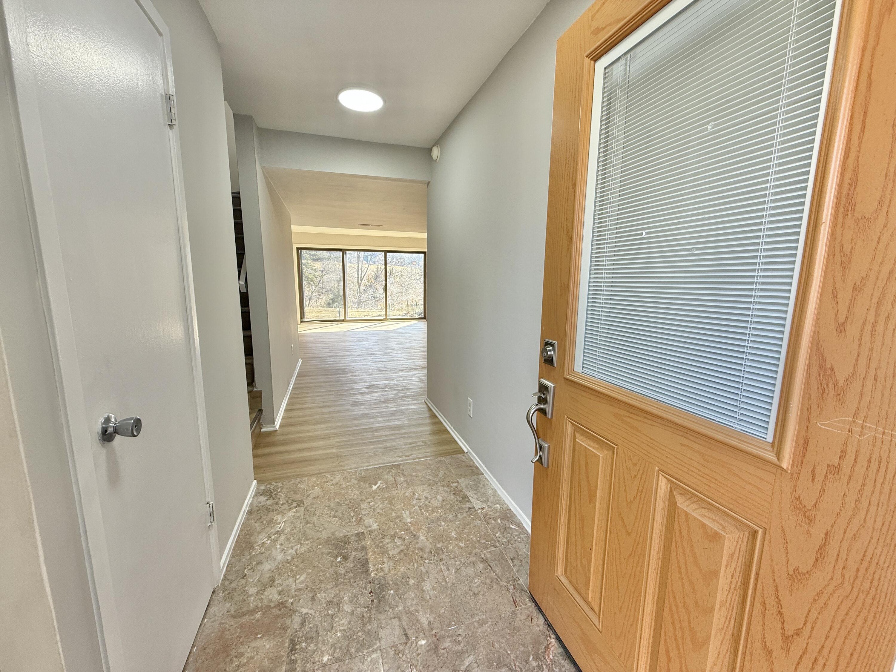 784 Peninsula Court Property Photo