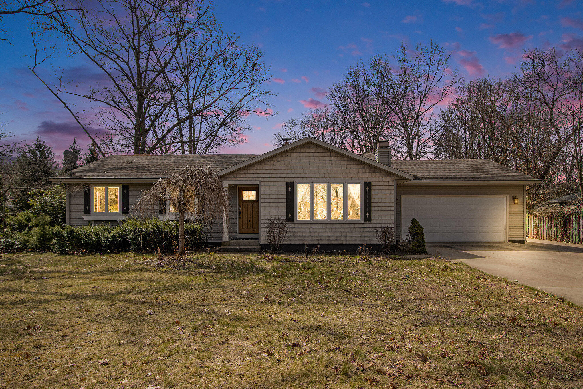 59650 White Wood Drive Property Photo