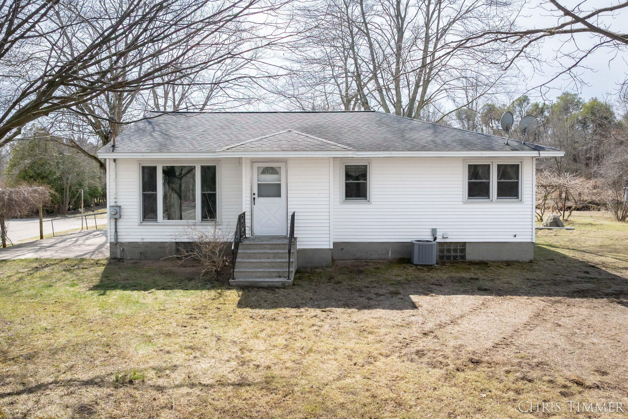 15230 Van Buren Street, B Property Photo