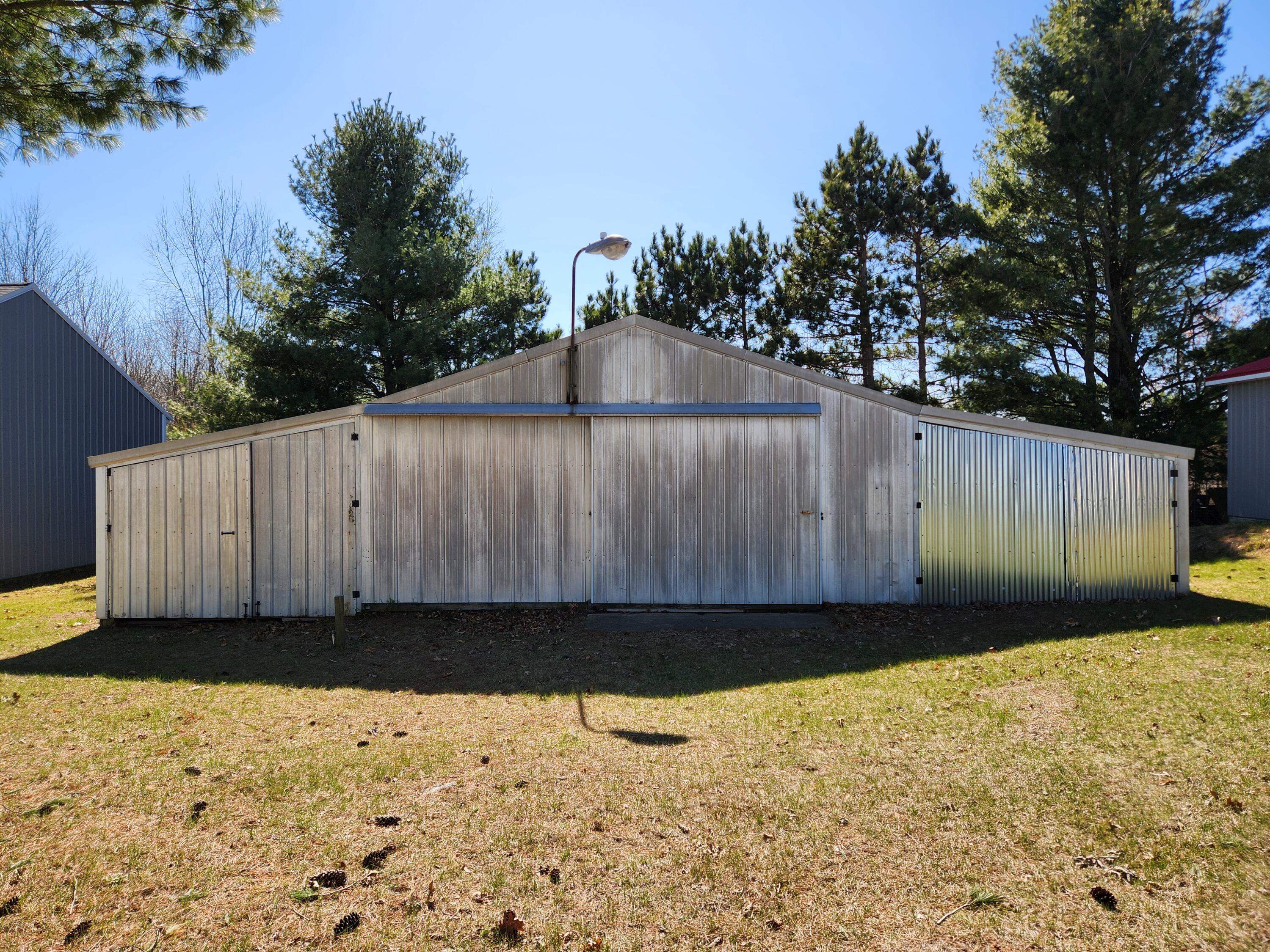 180 Phillips Drive Property Photo