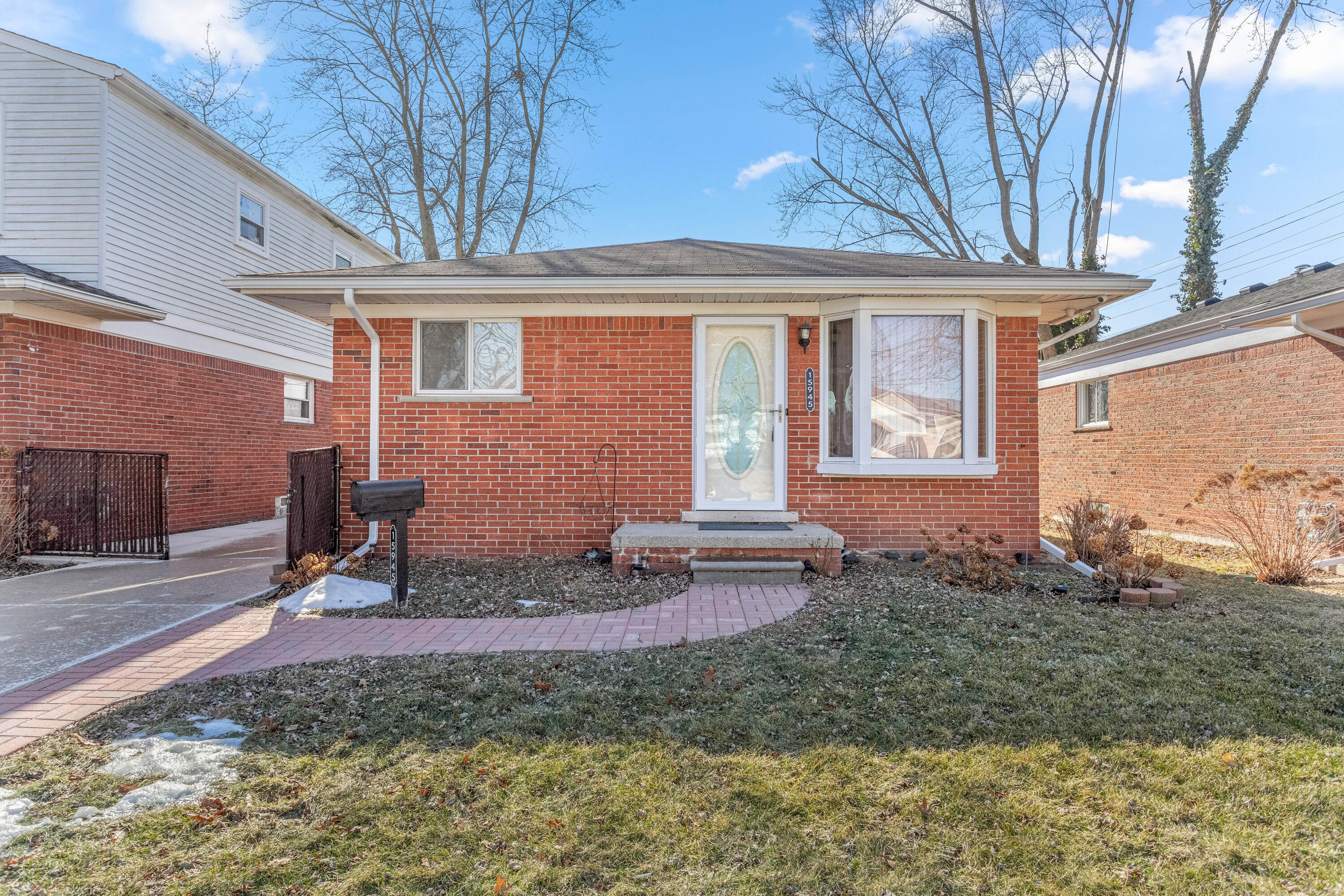 15945 Horger Avenue Property Photo