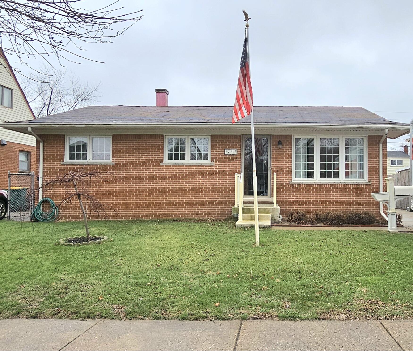 37713 Castle Drive Property Photo