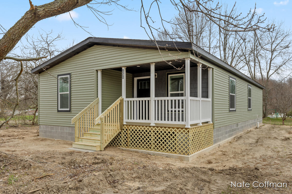 920 S Ravenna Road Property Photo