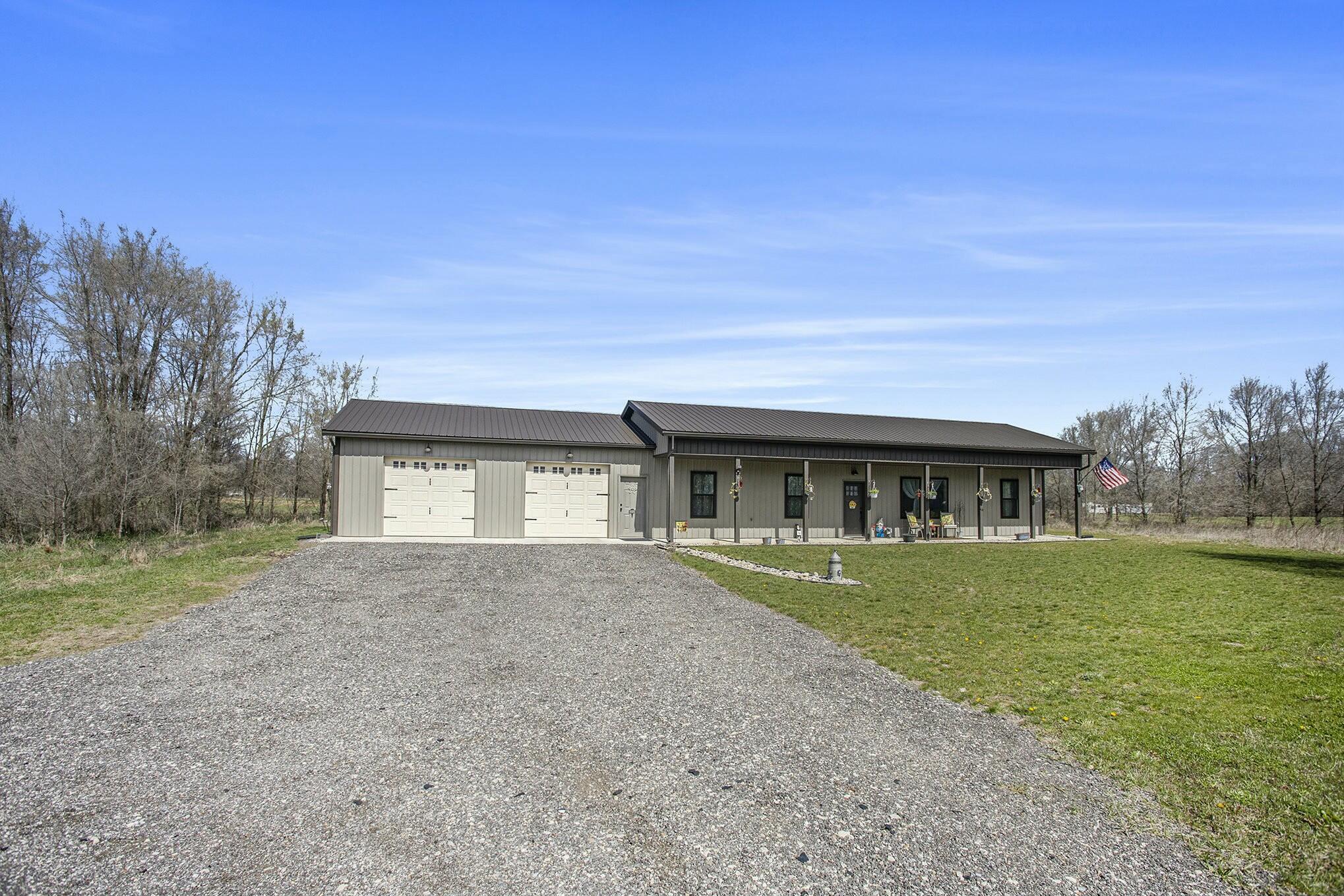 13424 Riverside Drive Property Photo