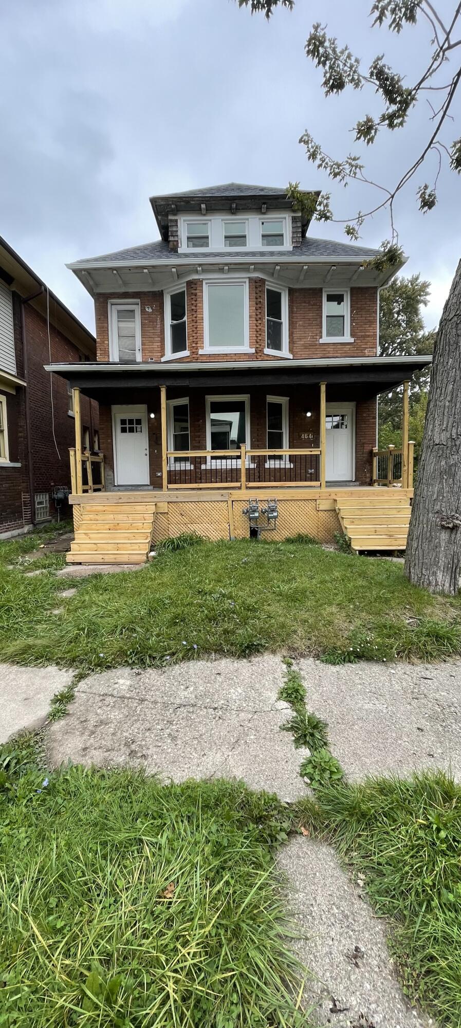 1464 Baldwin Street Property Photo